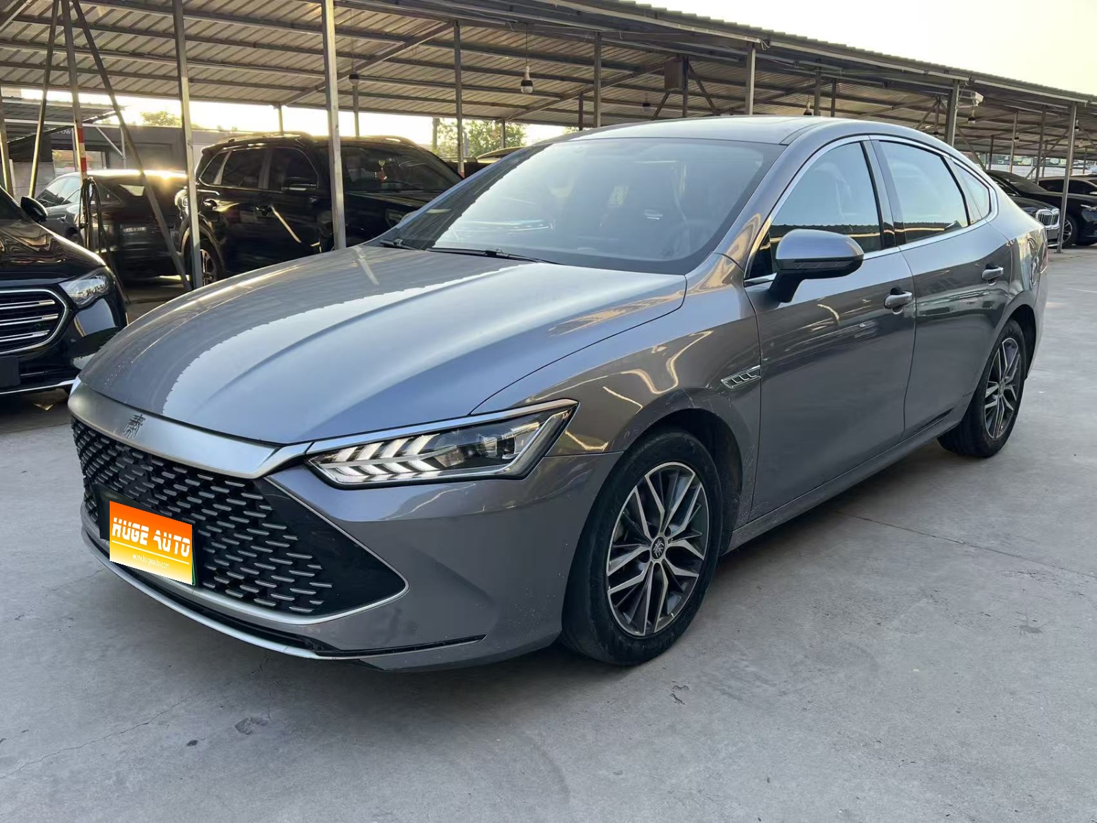 MY2021 Qin PLUS DM-i 55KM Flagship