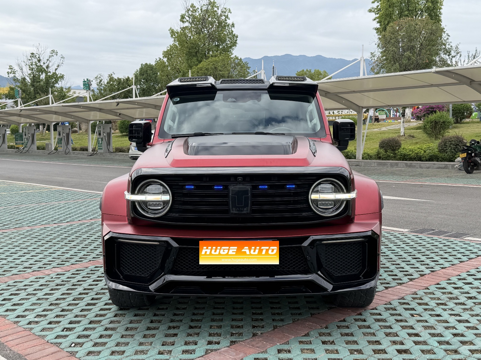 2023款 坦克300 越野版 2.0T 挑战者