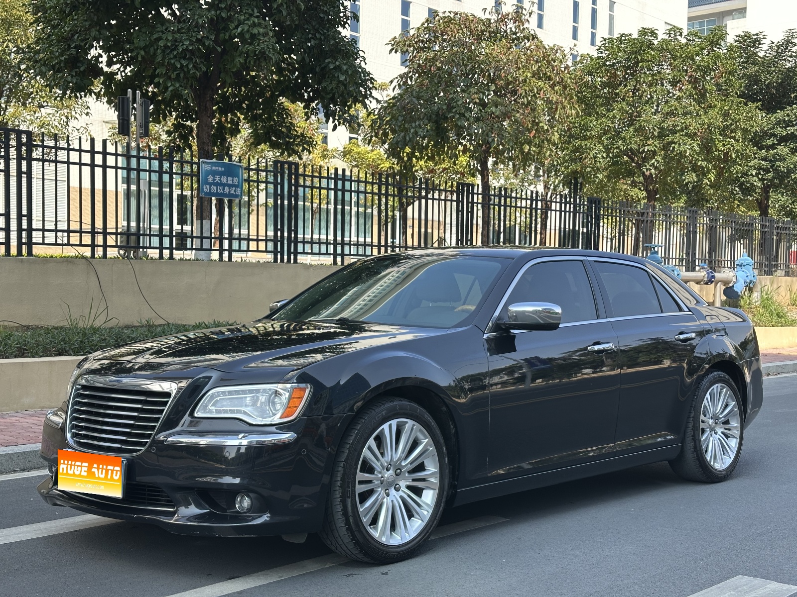 MY2013 Chrysler 300C(imported) 3.6L Distinguished Version