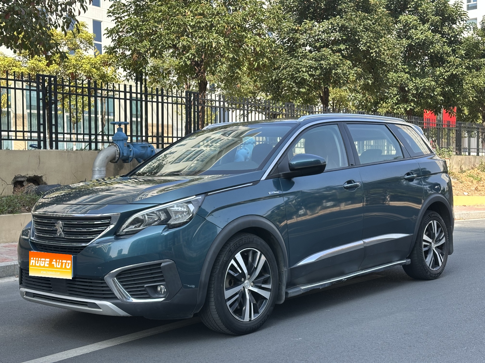 MY2017 Peugeot 5008 350THP 7-Seat Elite Version 