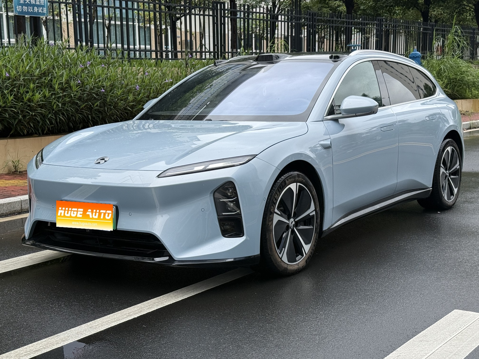 MY2025 NIO ET5 75kWh Touring