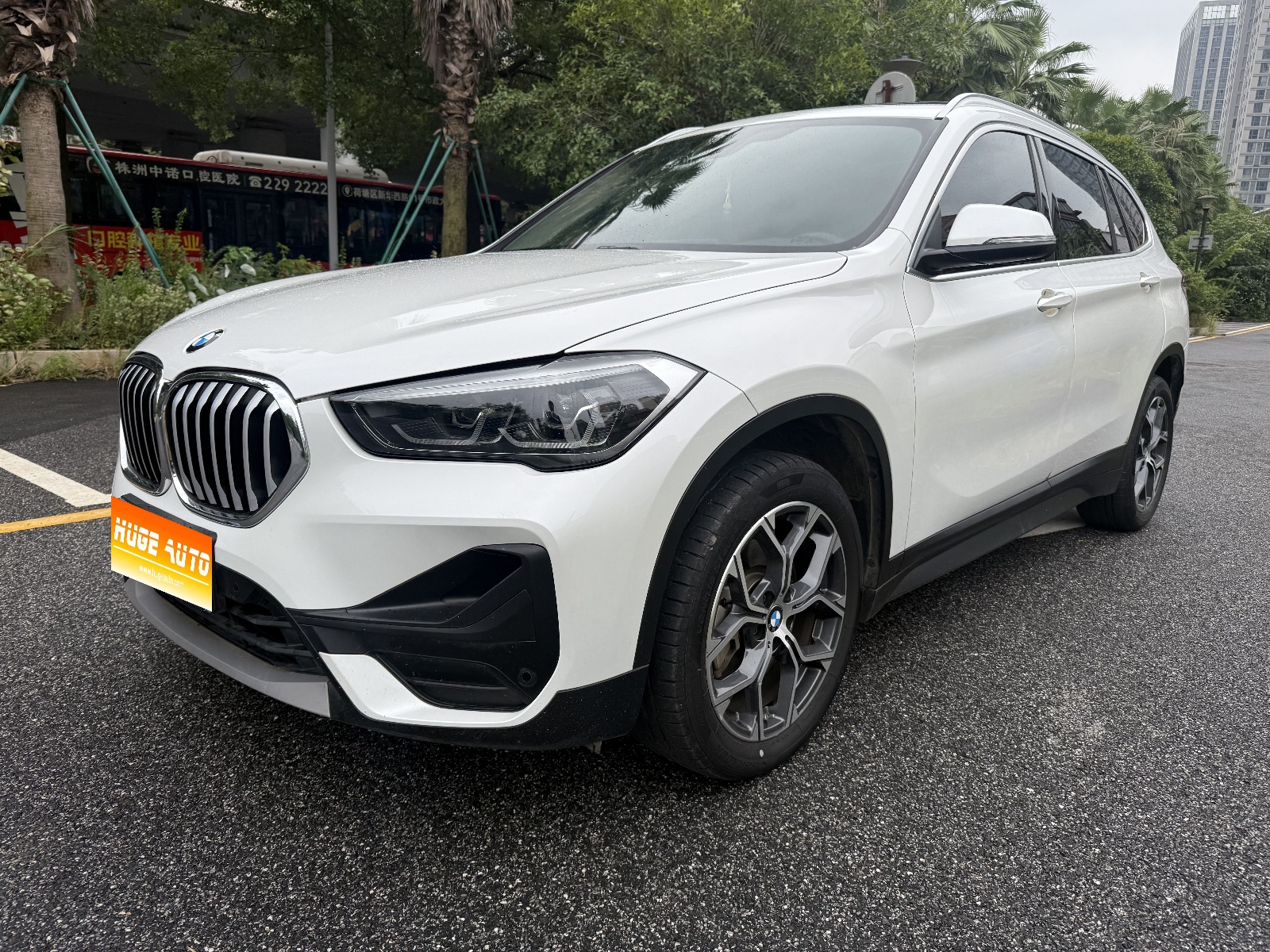 MY2022 BMW X1 sDrive25Li Lead Version 