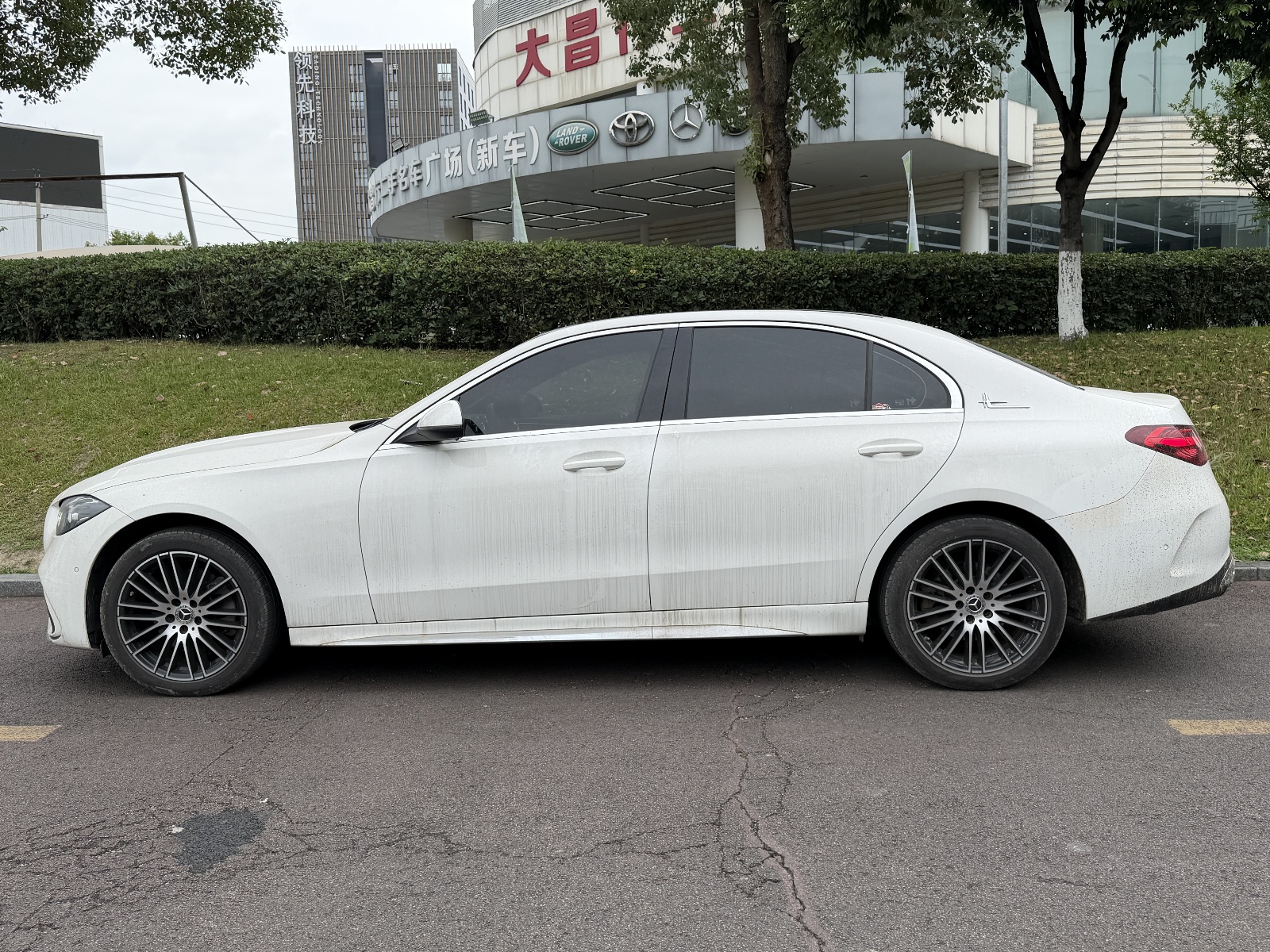 2024款 奔驰C级 C 260 L 运动版