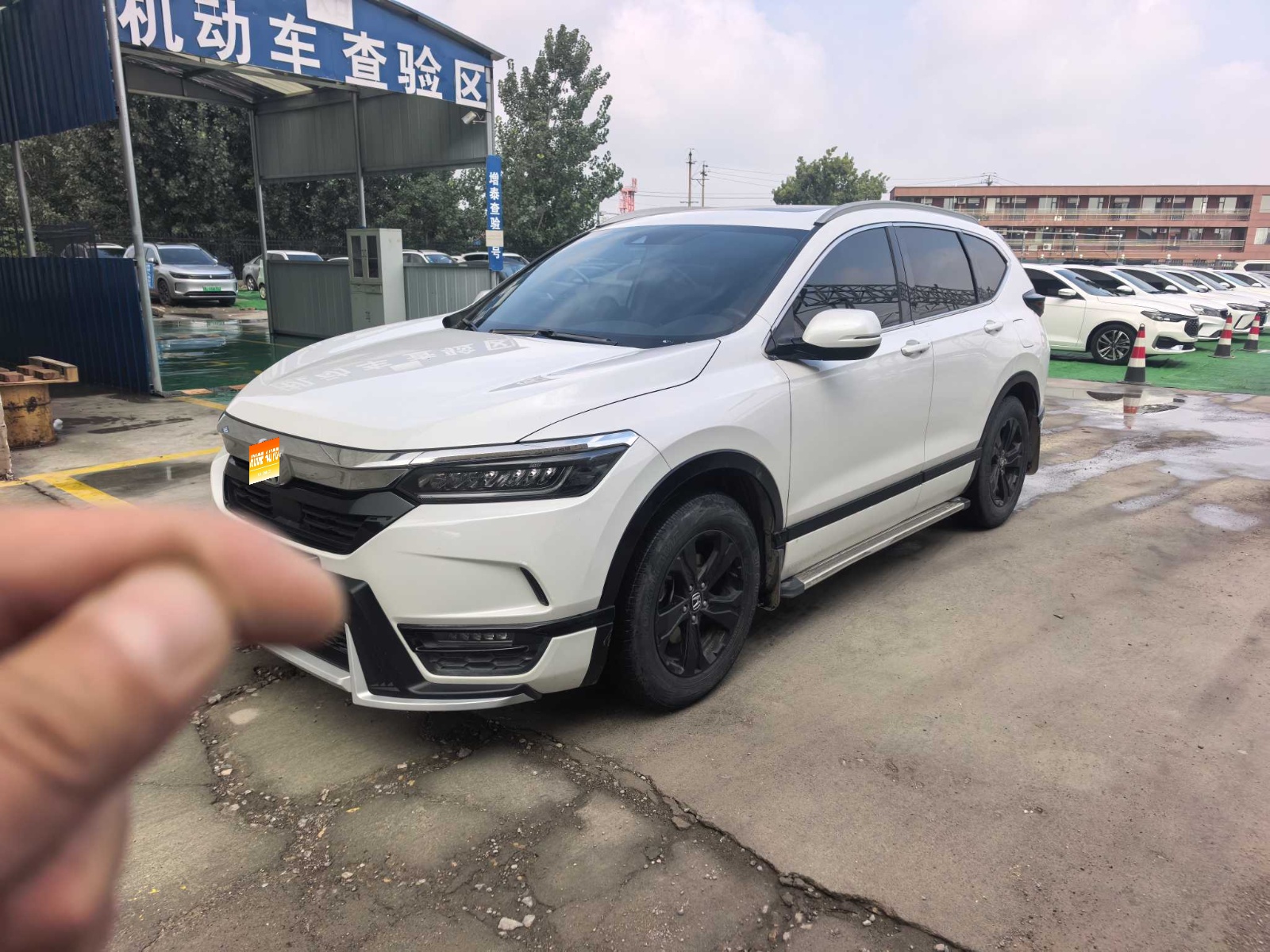 MY2020 Breeze 240TURBO CVT 2WD Noble Version 