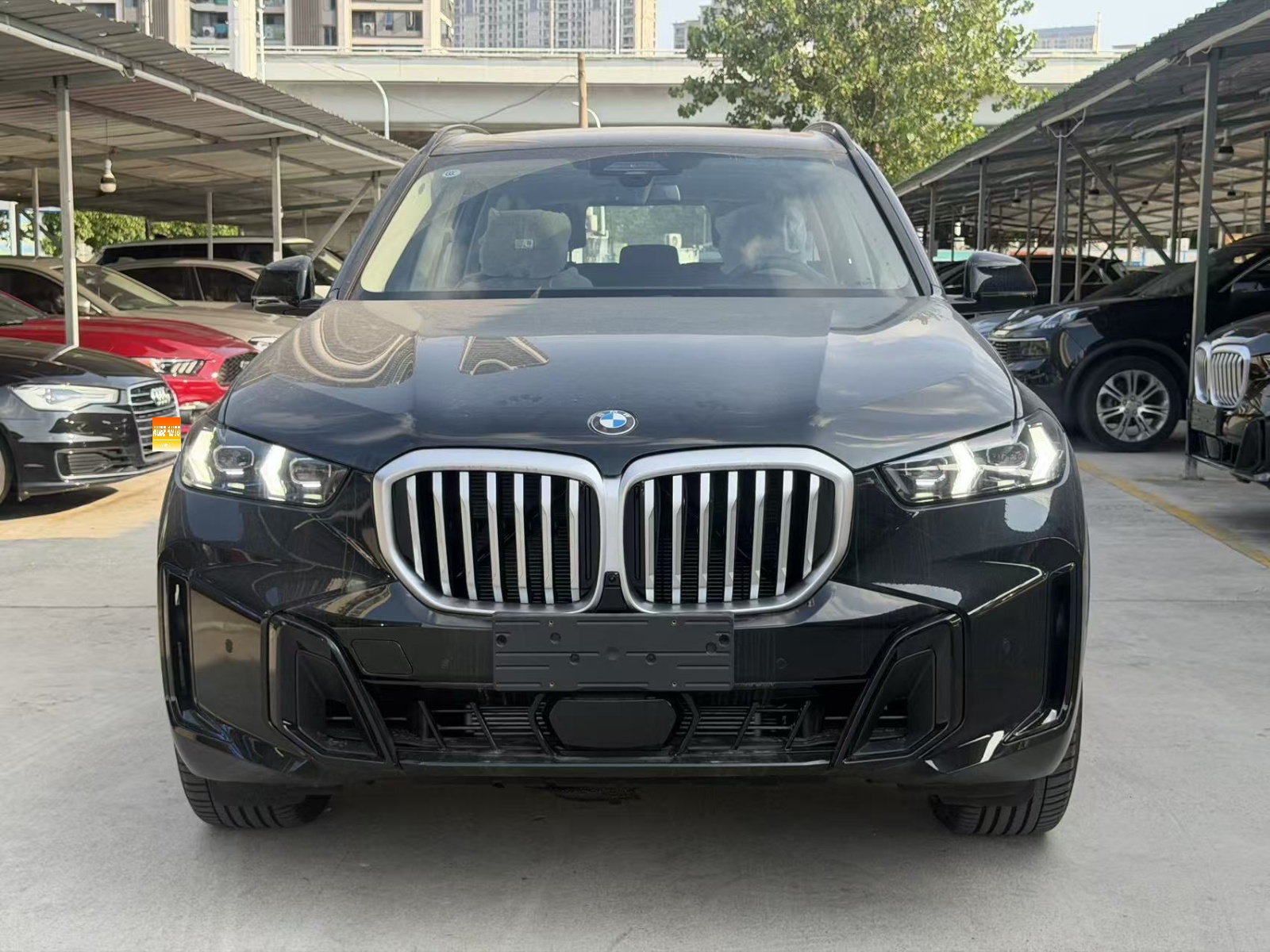 MY2026 BMW X5 Facelift xDrive 30Li Exclusive Version M Sport Night Kit