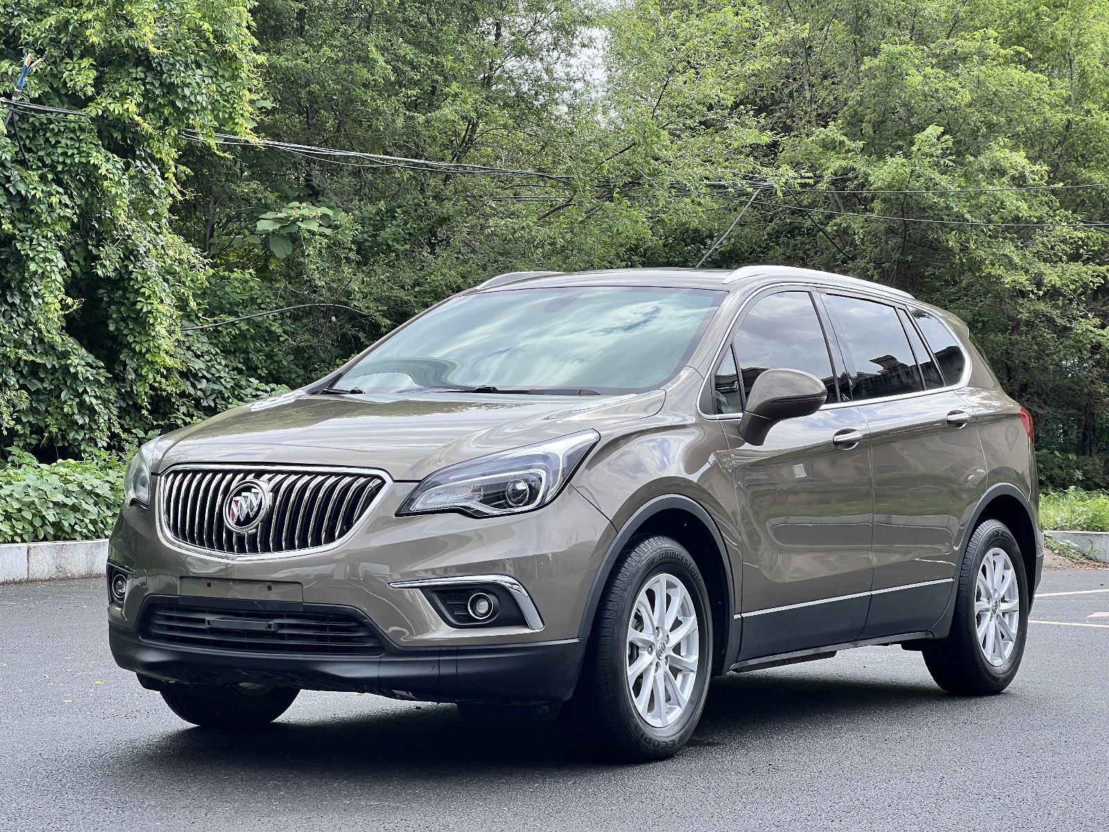 MY2016 Envision 20T 2WD Elite Version 