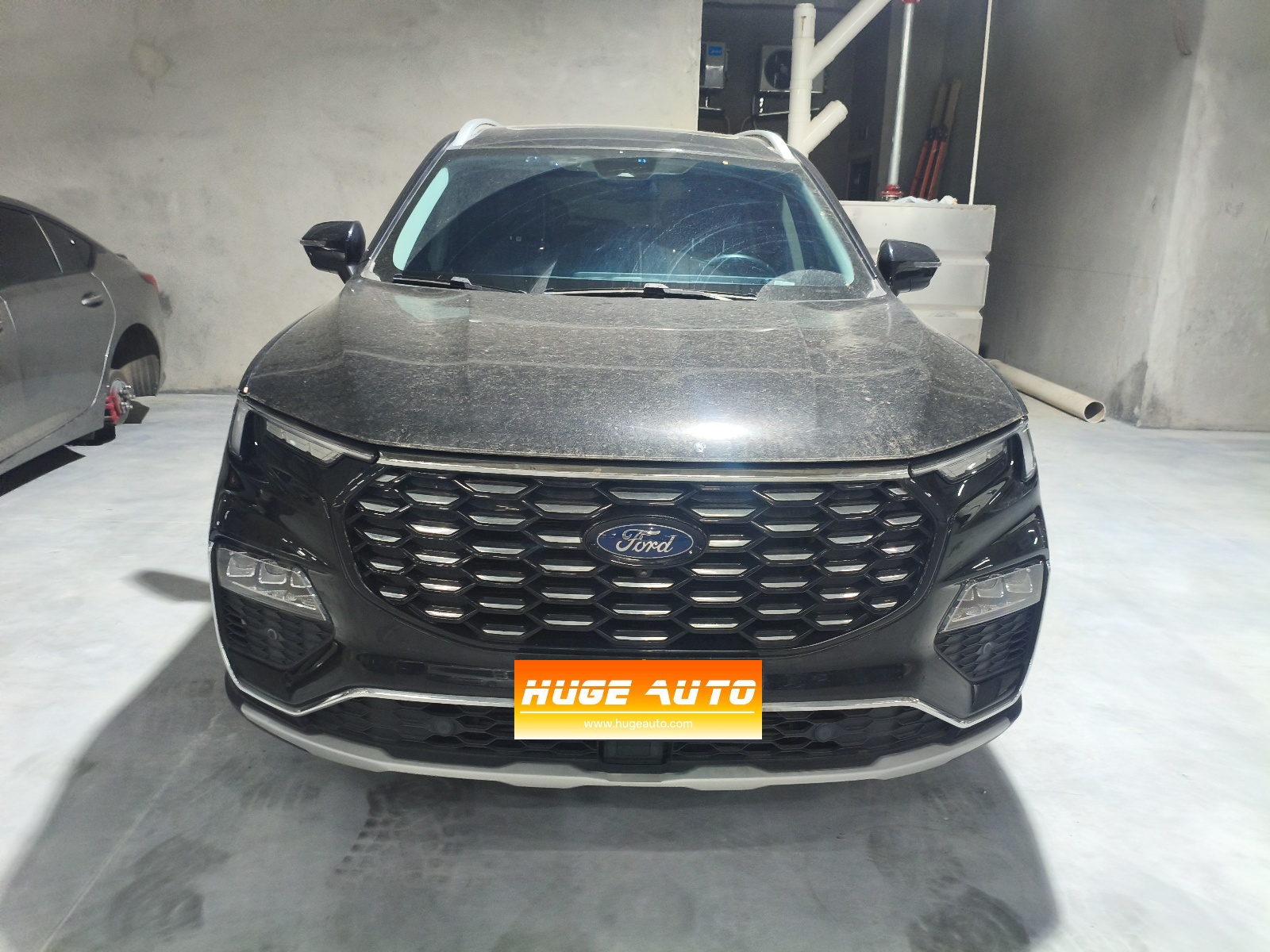 MY2023 Equator EcoBoost 225 Exclusive 7 seats (2/2/3)