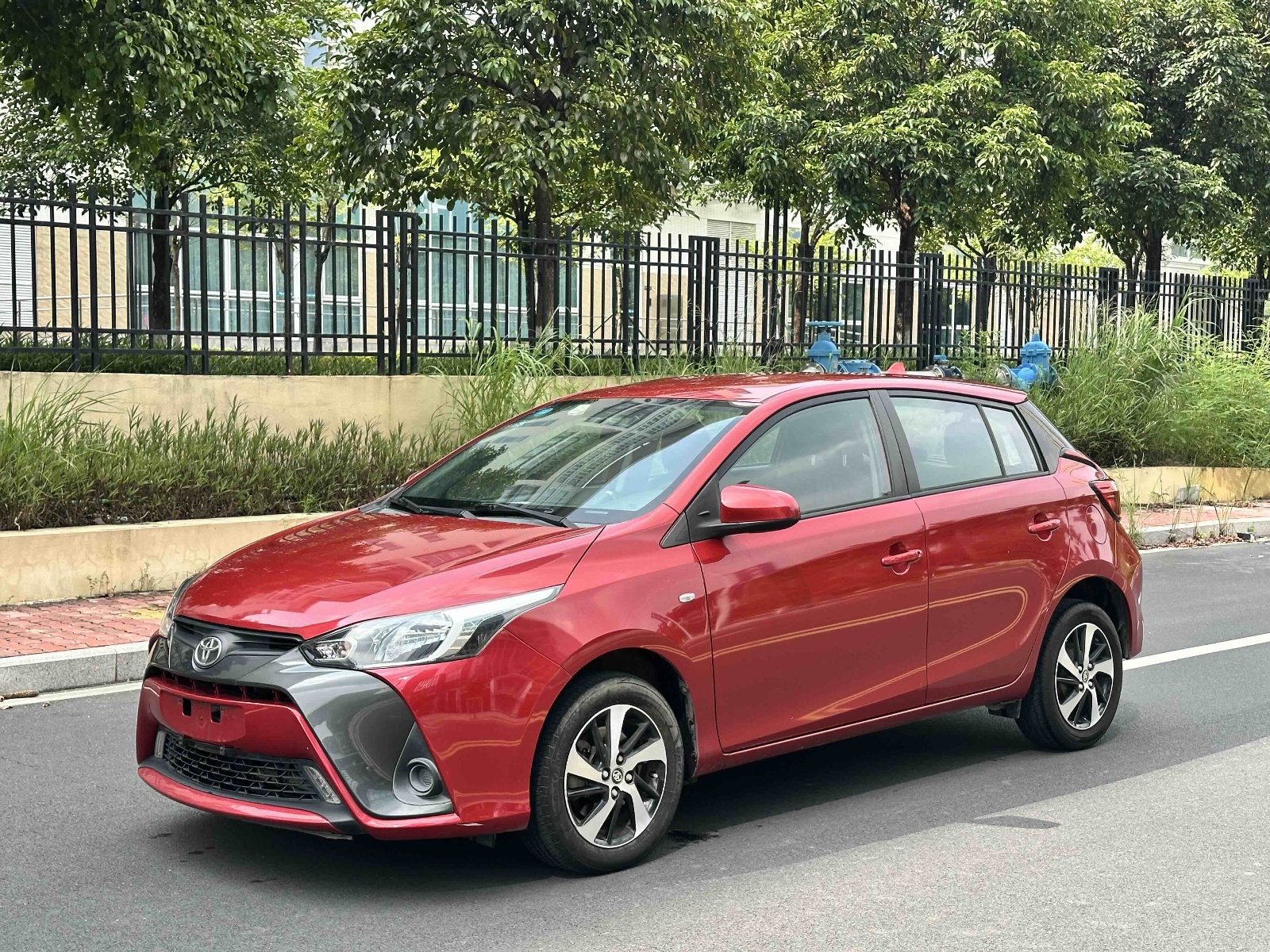 2019款 YARiS L 致炫 1.5E CVT魅动版 国VI