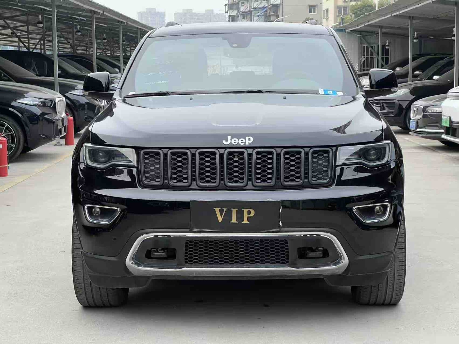 MY2019 GRAND CHEROKEE (Imported) 3.0L Elite Navigation Version 