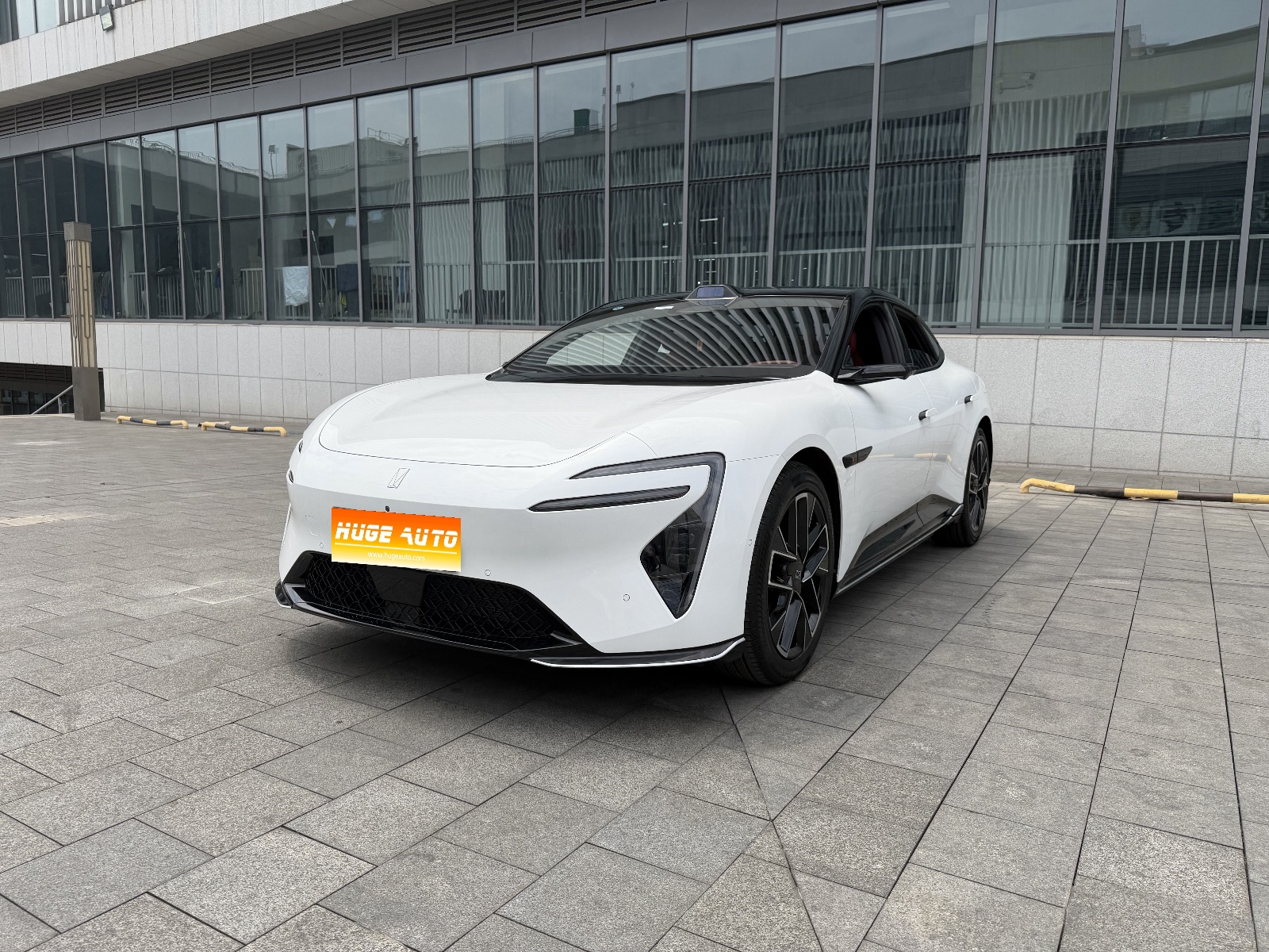 MY2025 AVATR 06 Ultra EREV