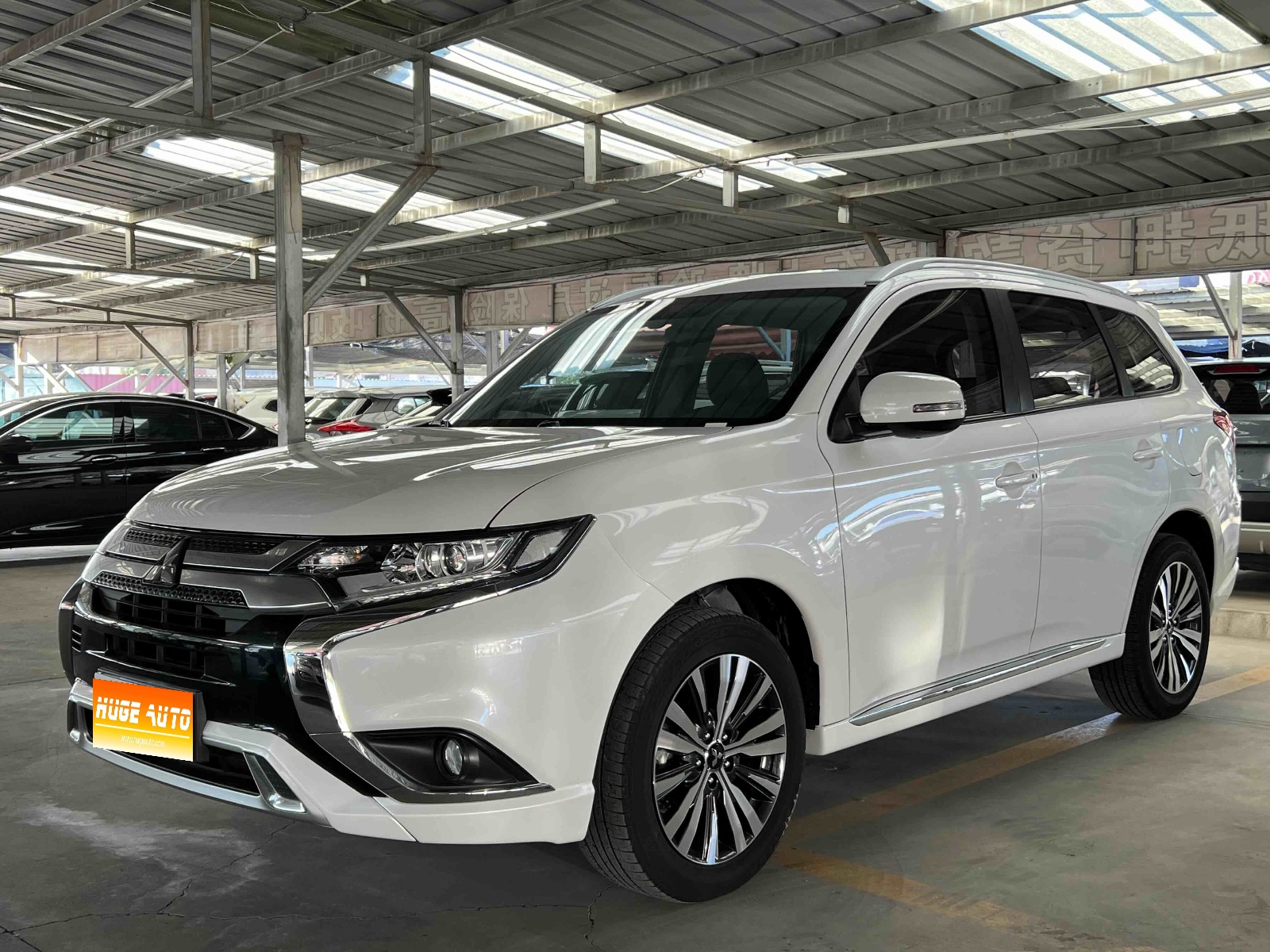 2021款 欧蓝德 改款 2.0L 两驱畅享版 5座