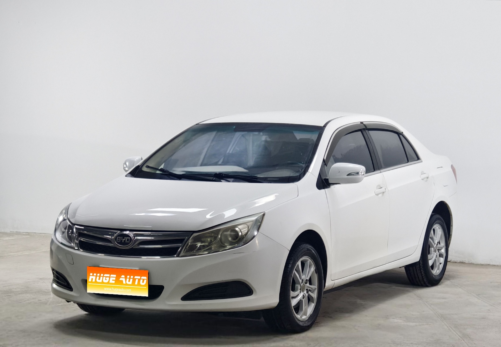 MY2015 Surui 1.5L MT Comfort