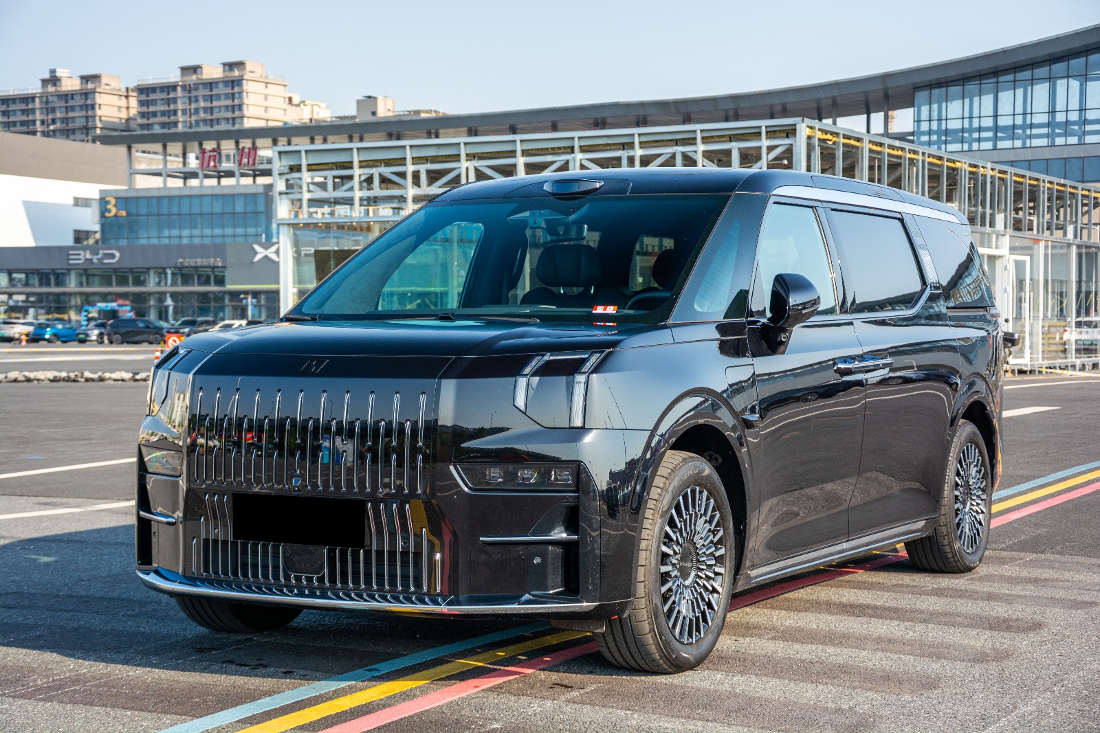 MY2024 ZEEKR009 Executive 4WD-6 seats 108KWH