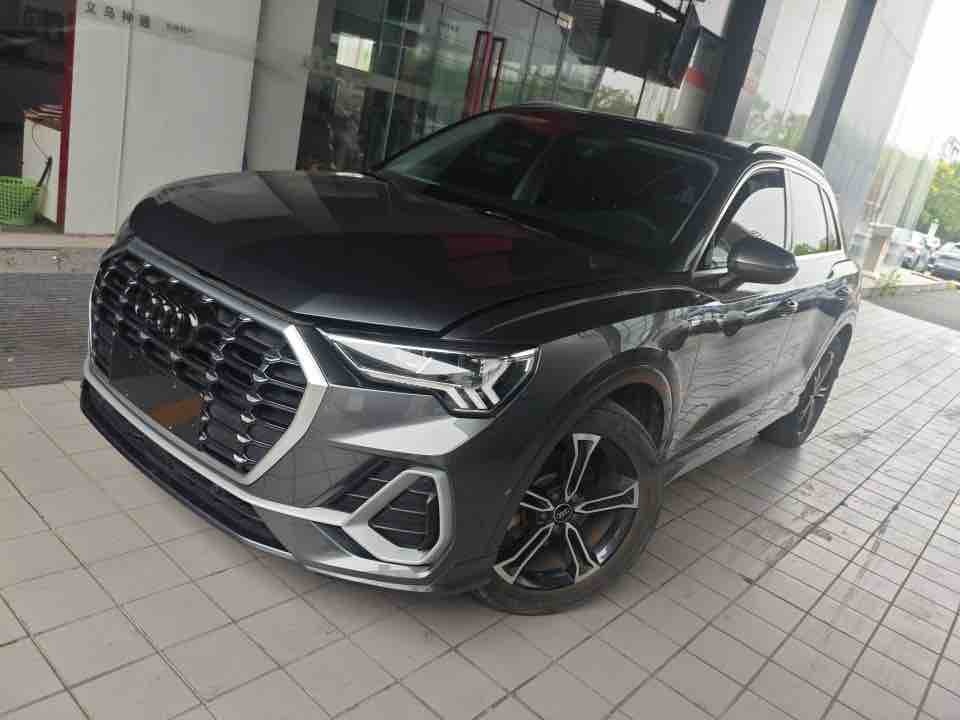 2023款 奥迪Q3 35 TFSI 时尚动感型（1.4T）