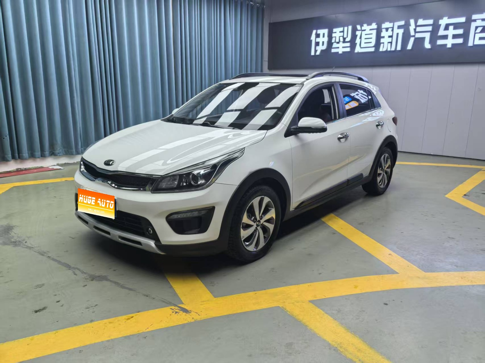 MY2019 KIA KX CROSS 1.6L AT Smart Sunroof National V 