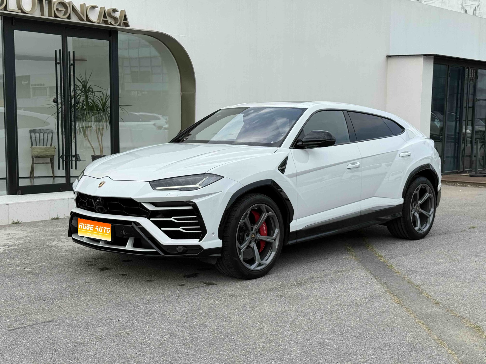 MY2018 Urus 4.0T V8