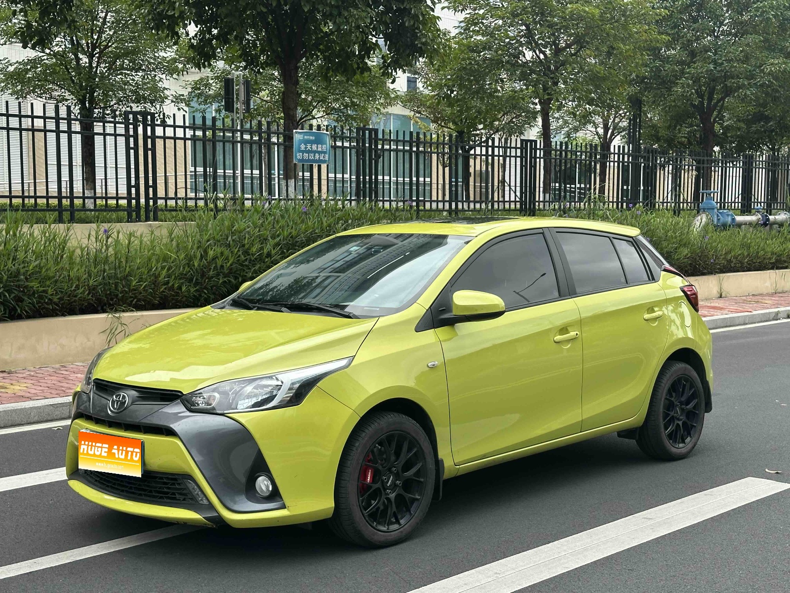 MY2019 YARiS L Zhixuan 1.5G CVT Dazzle Version Sunroof National VI