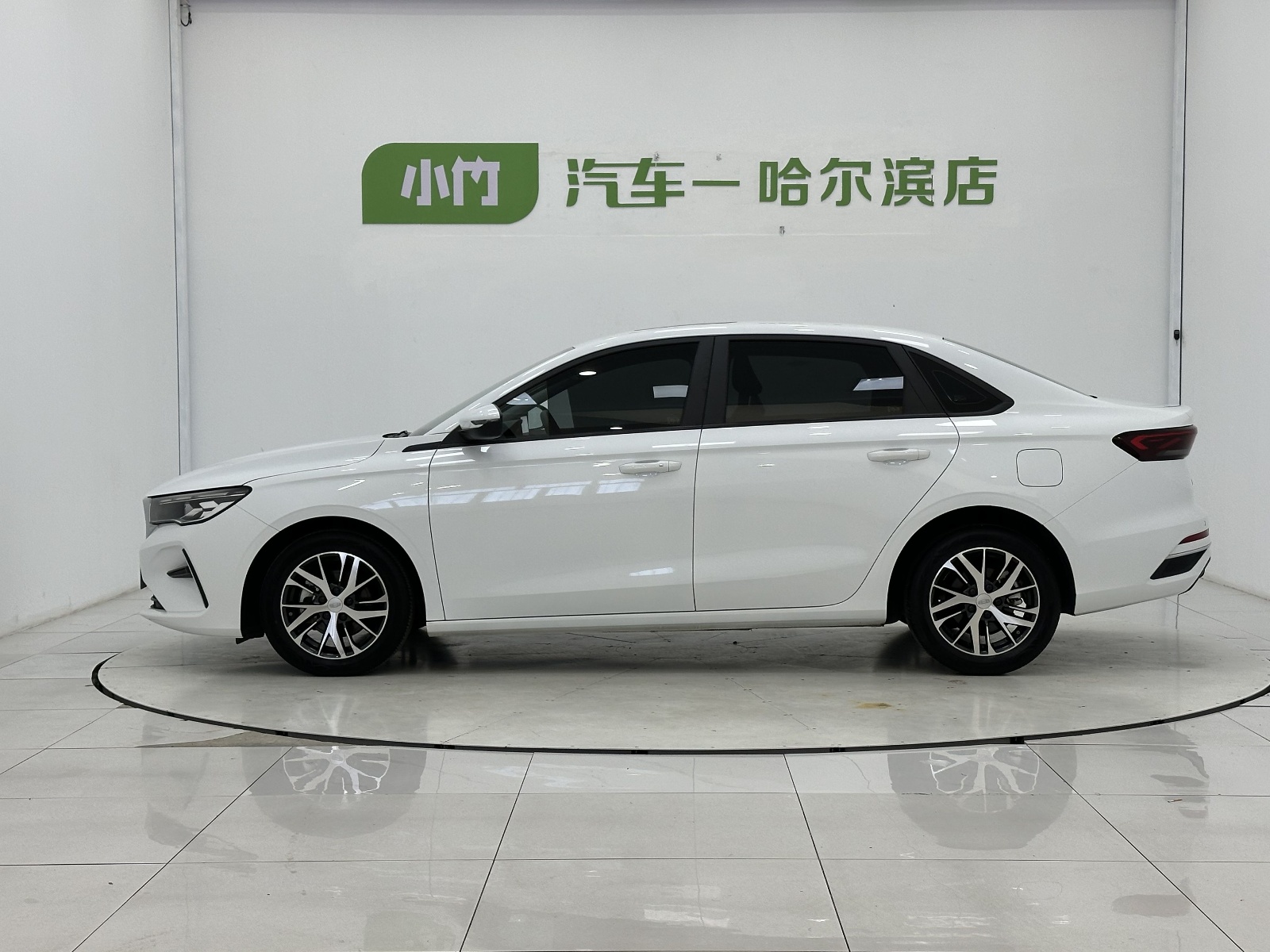 MY2023 EMGRAND 4th Generation Champion 1.5L CVT Luxury