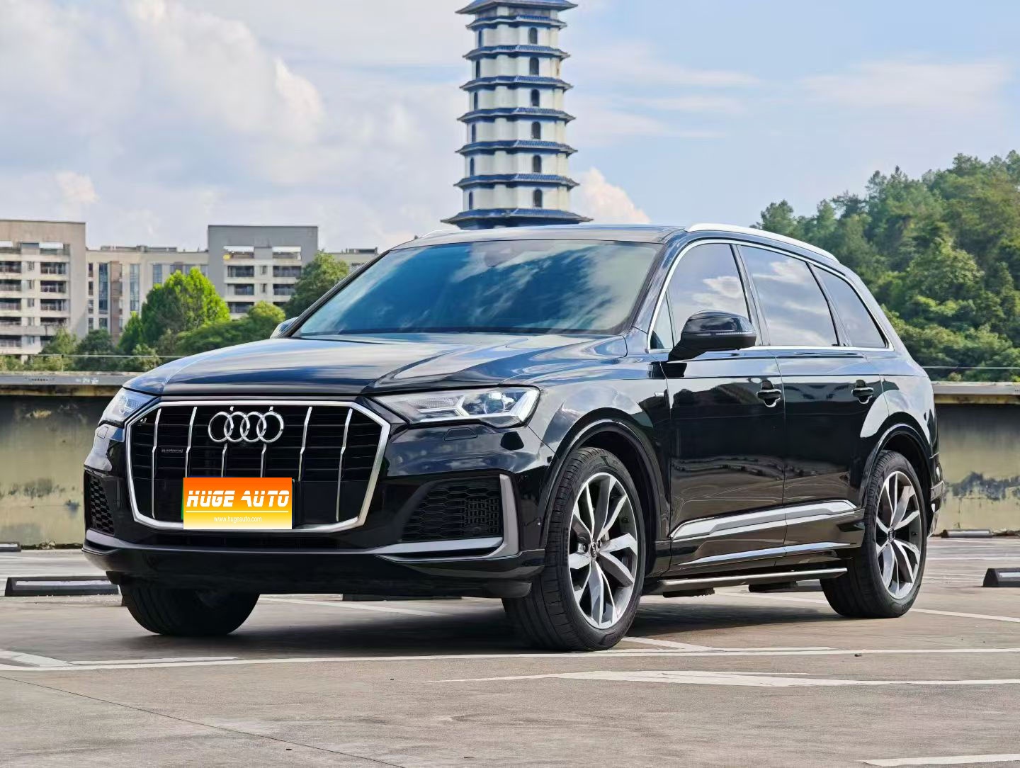 2022款 奥迪Q7 55 TFSI quattro S line运动型