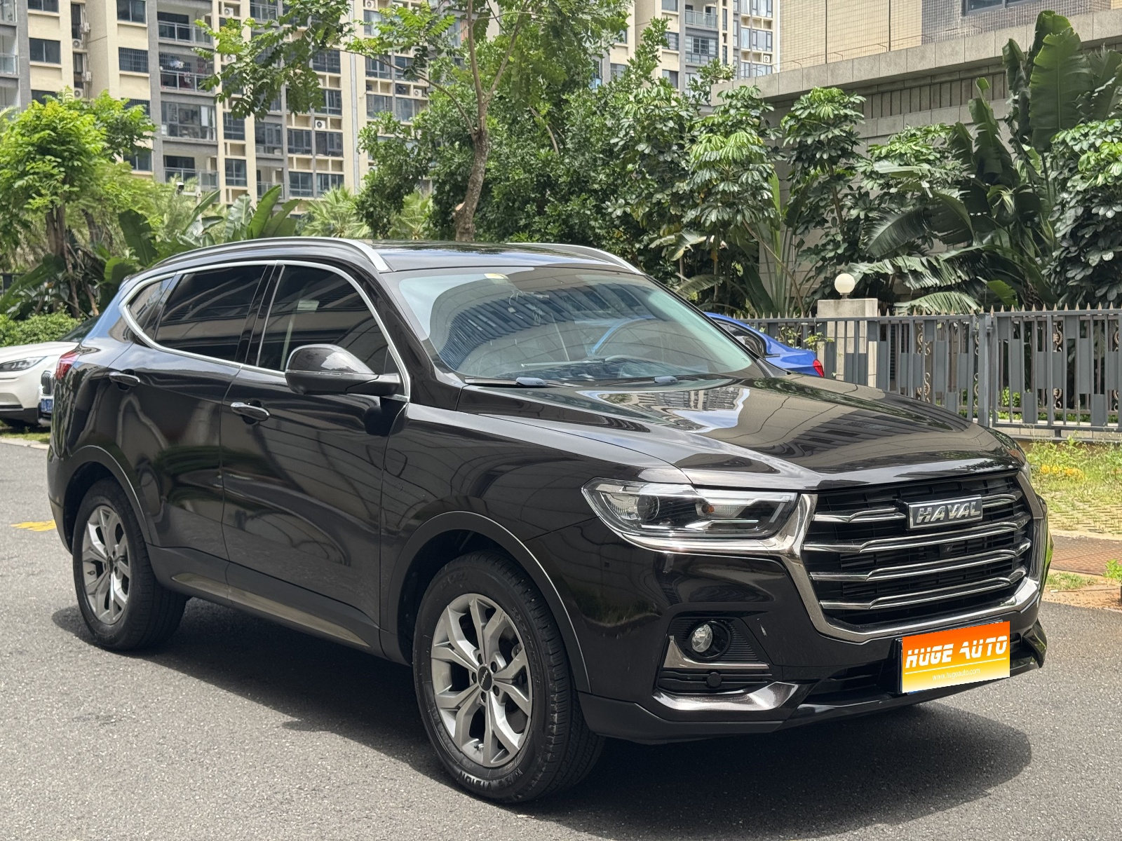 2021款 哈弗H6 国潮版 1.5T 自动冠军版