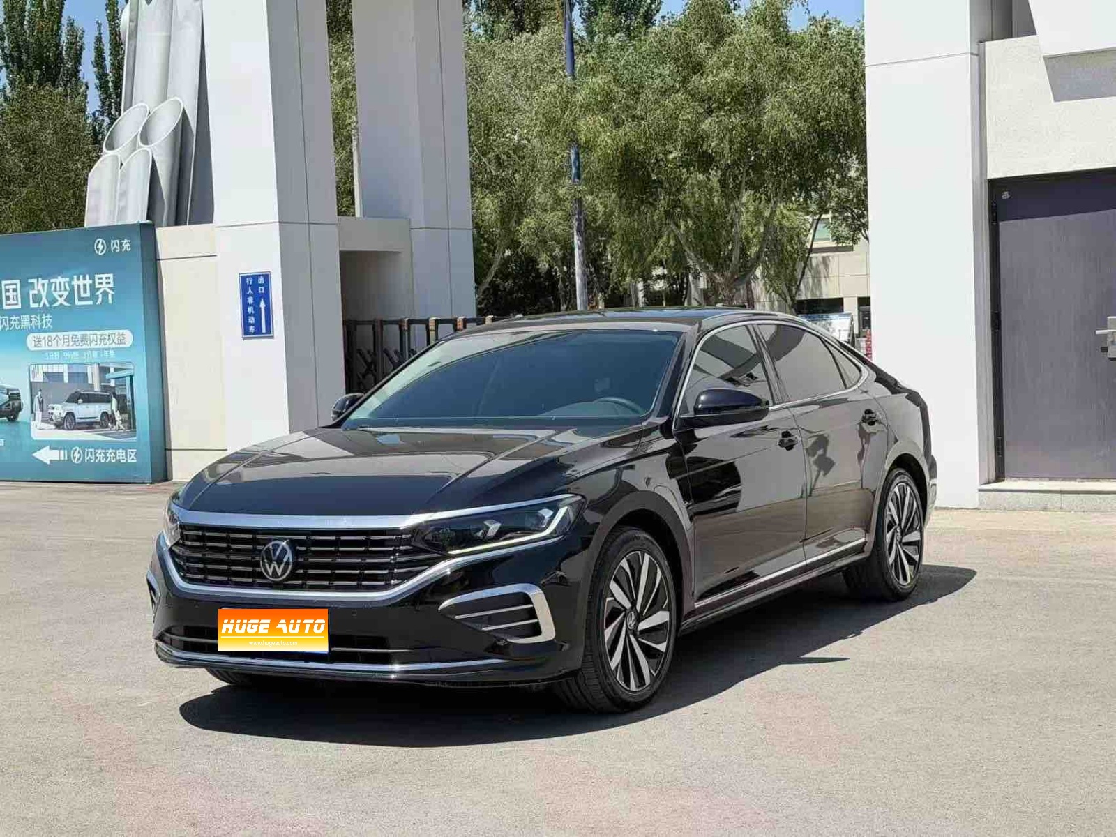 MY2024  Passat  330TSI  Elite