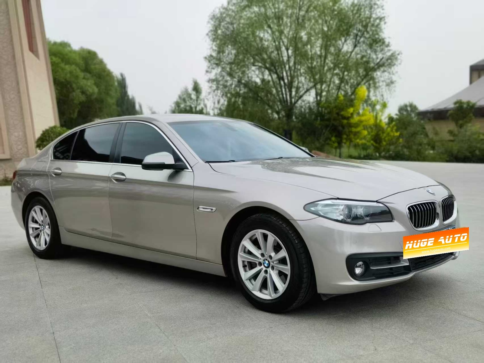 MY2017 BMW 5 Series 520Li Elegant Version