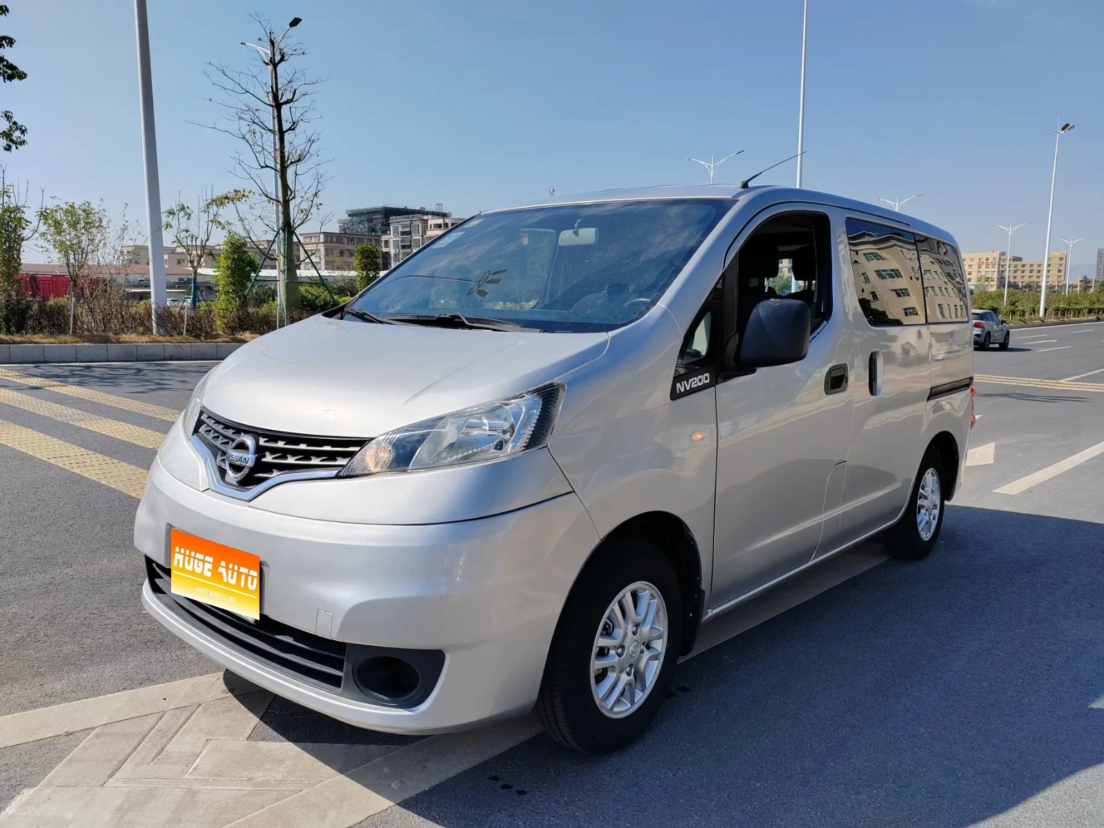 2012款 日产NV200 1.6L 232座 尊雅型