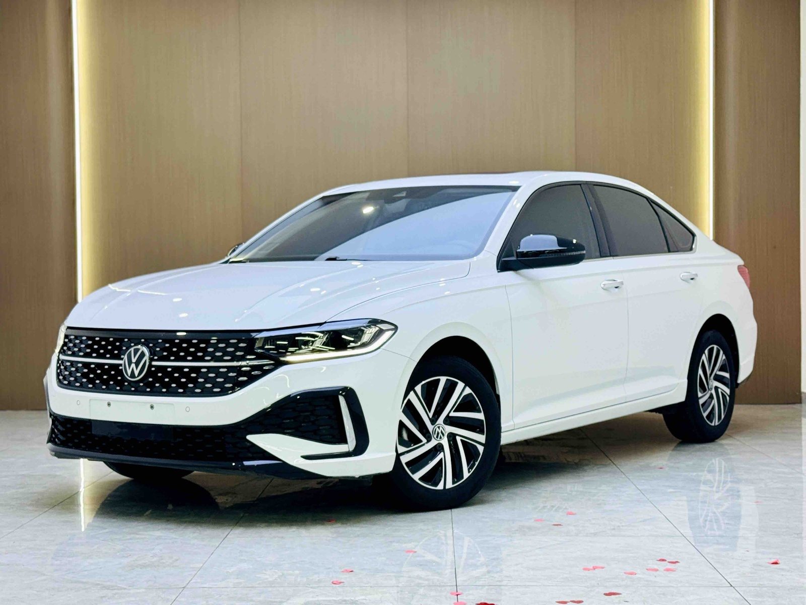 MY2023 Lavida 300TSI DSG Starry Sky Lead