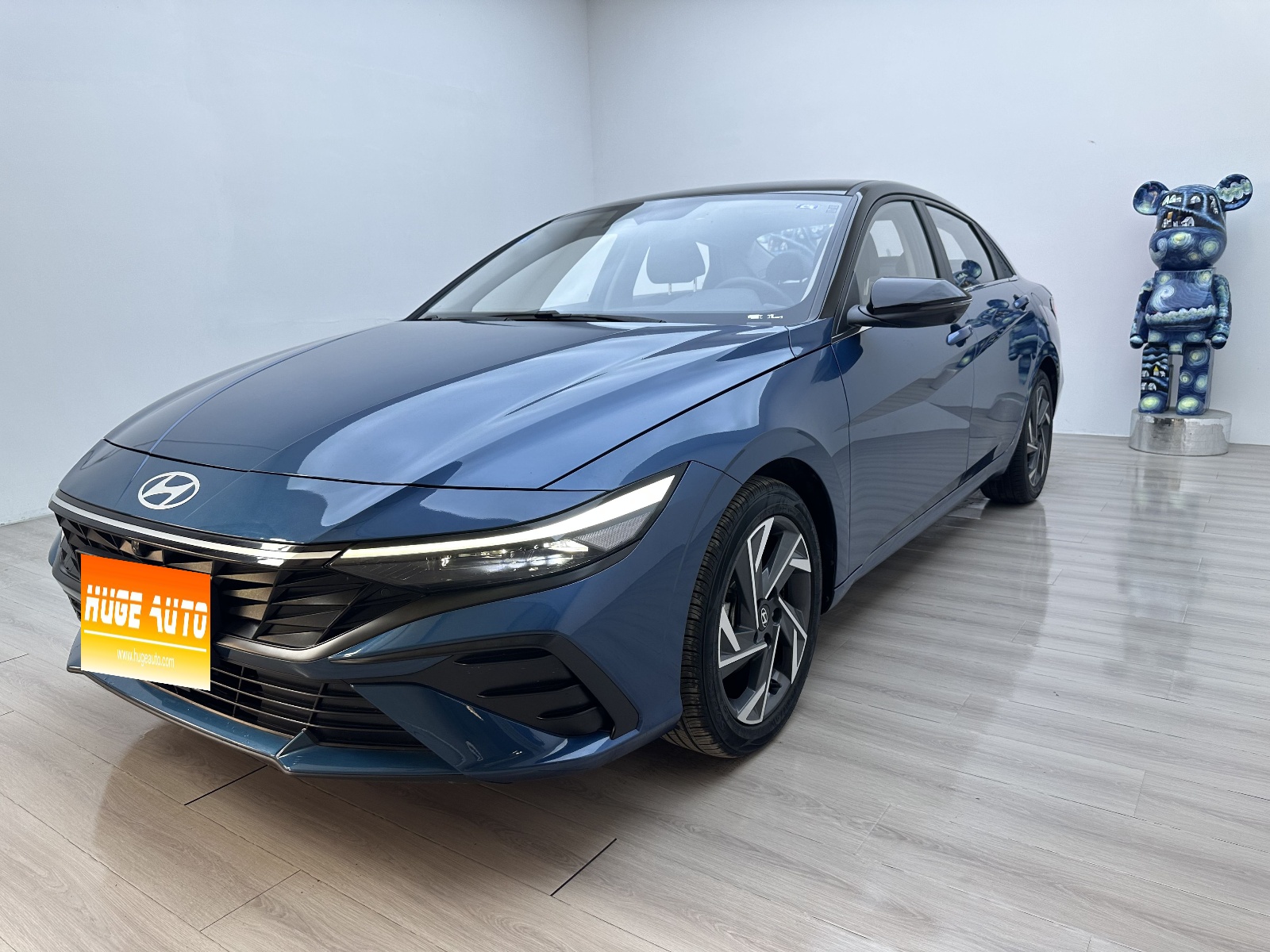 2023款 伊兰特 1.5L CVT TOP旗舰版
