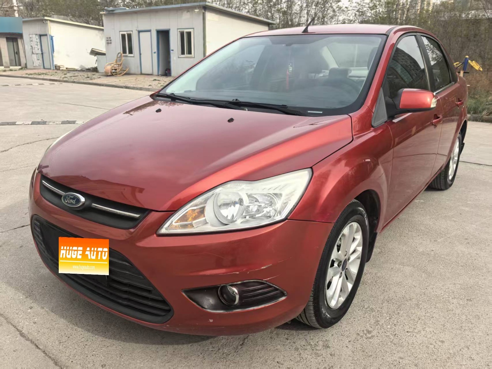 MY2013 Focus Sedan Classic 1.8L MT Basic 