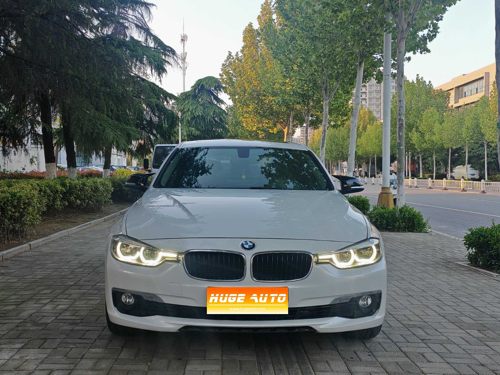 MY2016 BMW 3 Series 320Li Advanced