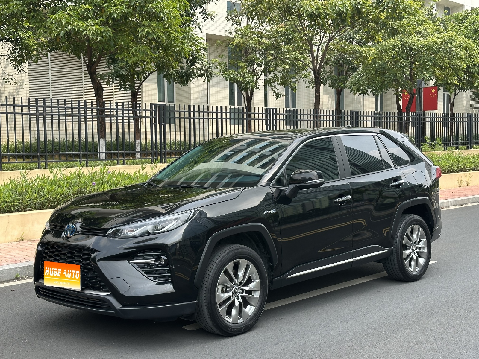 MY2020 Wildlander Hybrid 2.5L E-CVT 2WD Noble Version 