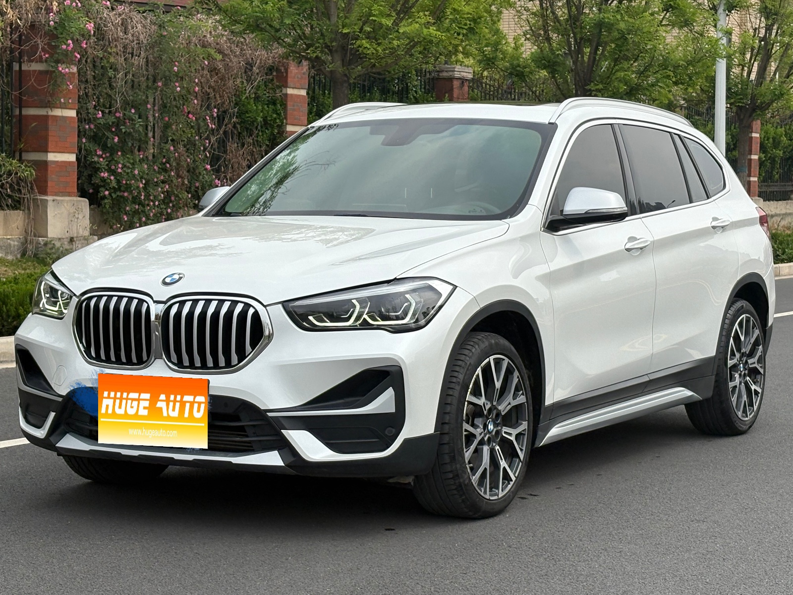 MY2022 BMW X1 xDrive25Li Exclusive Version 