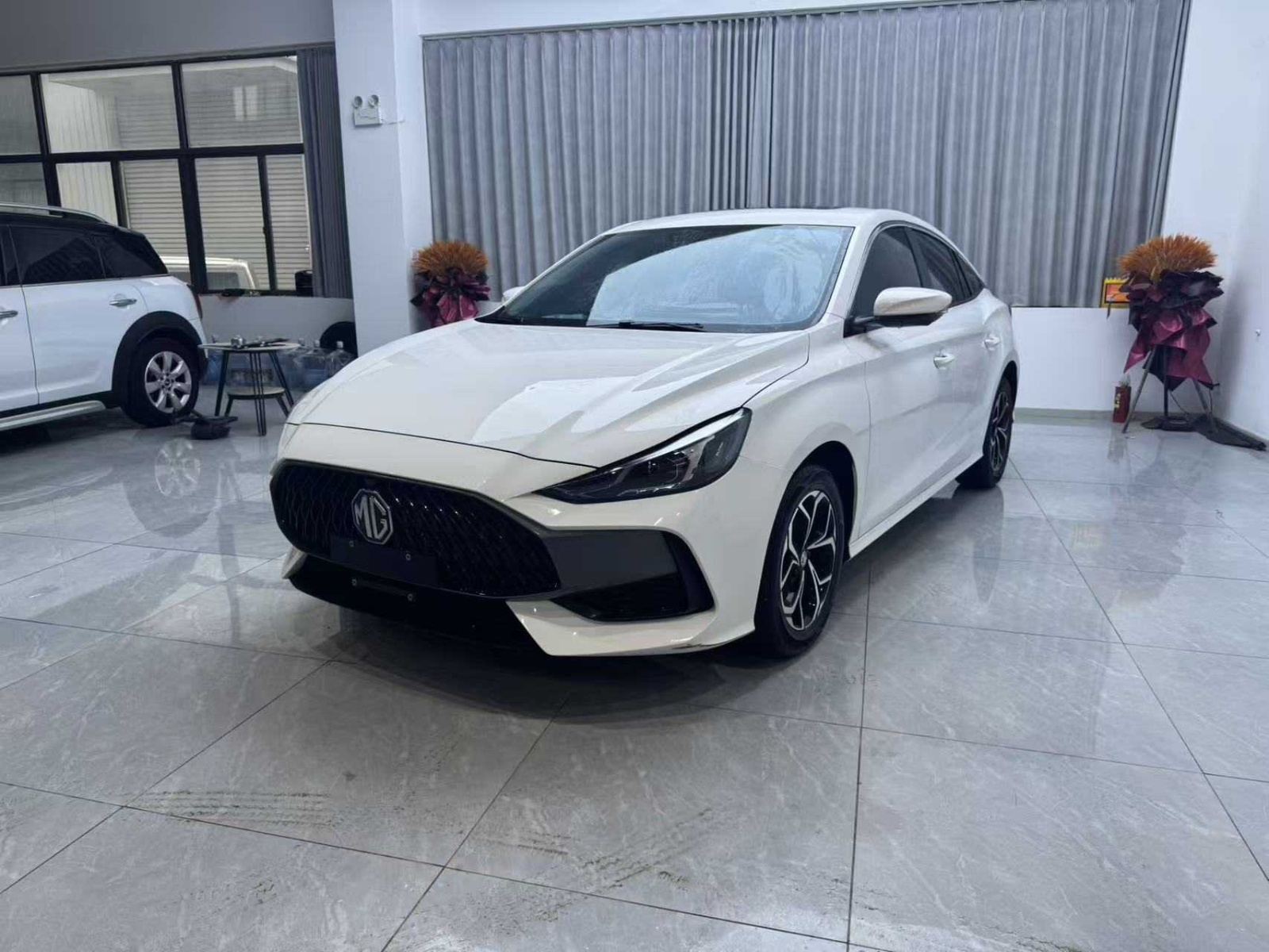 MY2023 MG5 180DVVT CVT Luxury Version