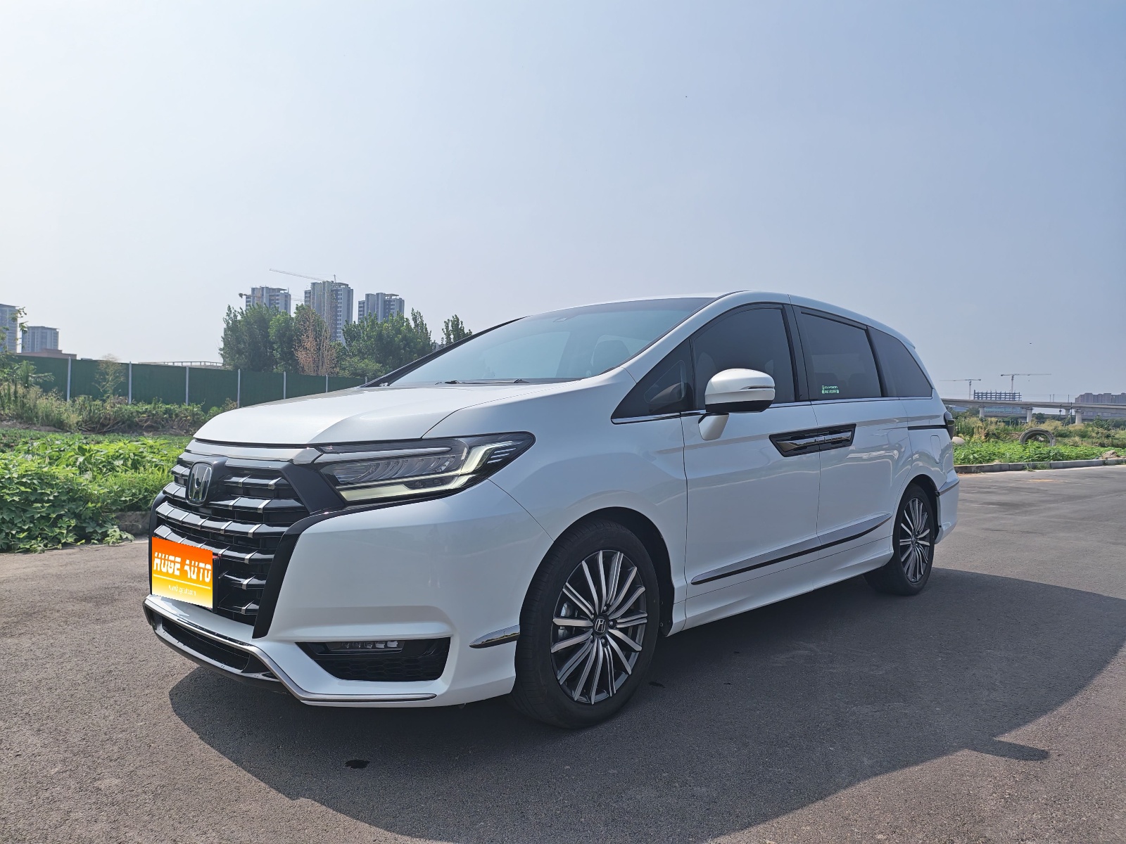 MY2022 ELYSION 2.0L eHEV Luxury Version
