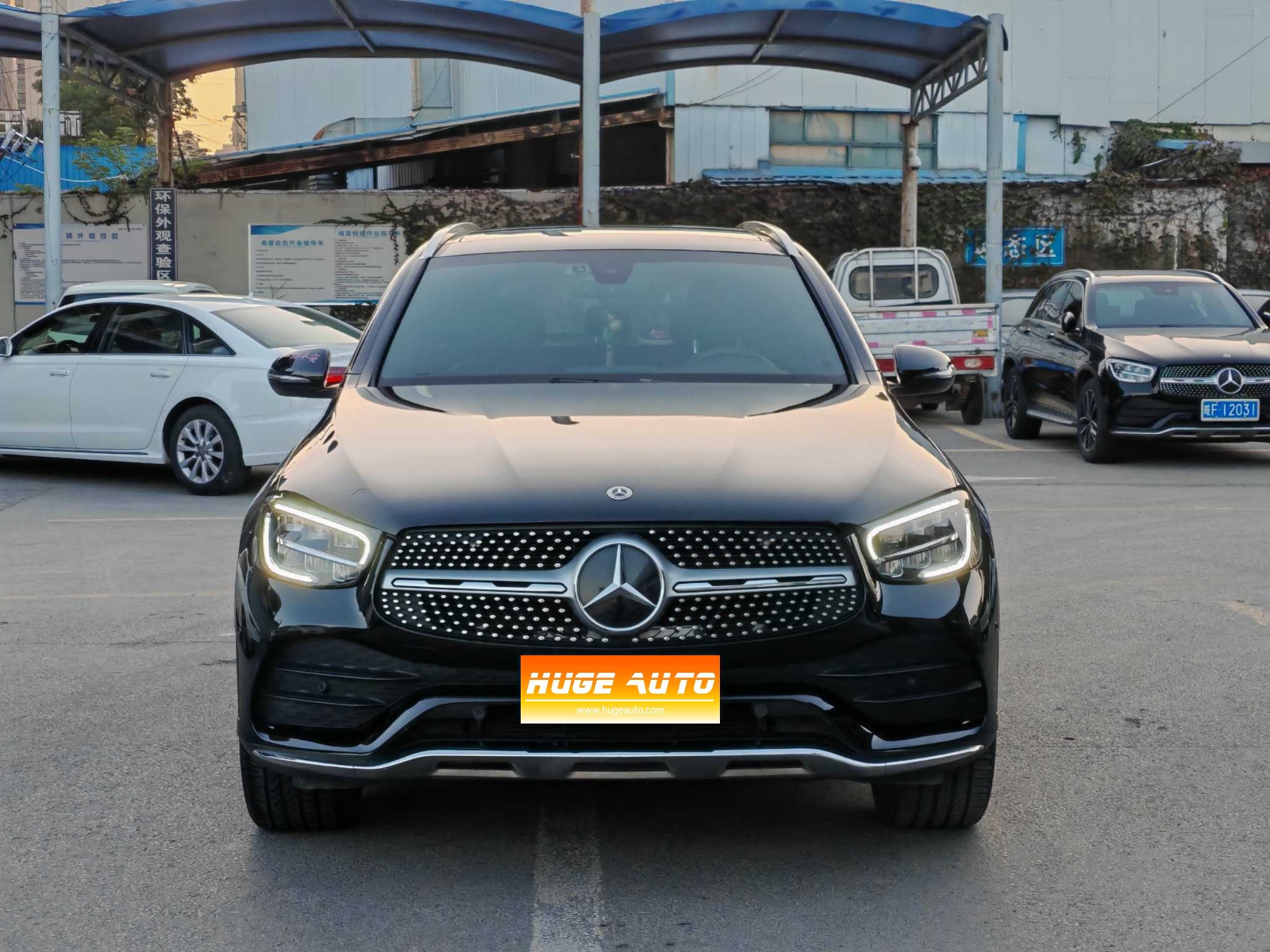 2022款 奔驰GLC级 改款三 GLC 300 L 4MATIC 豪华型