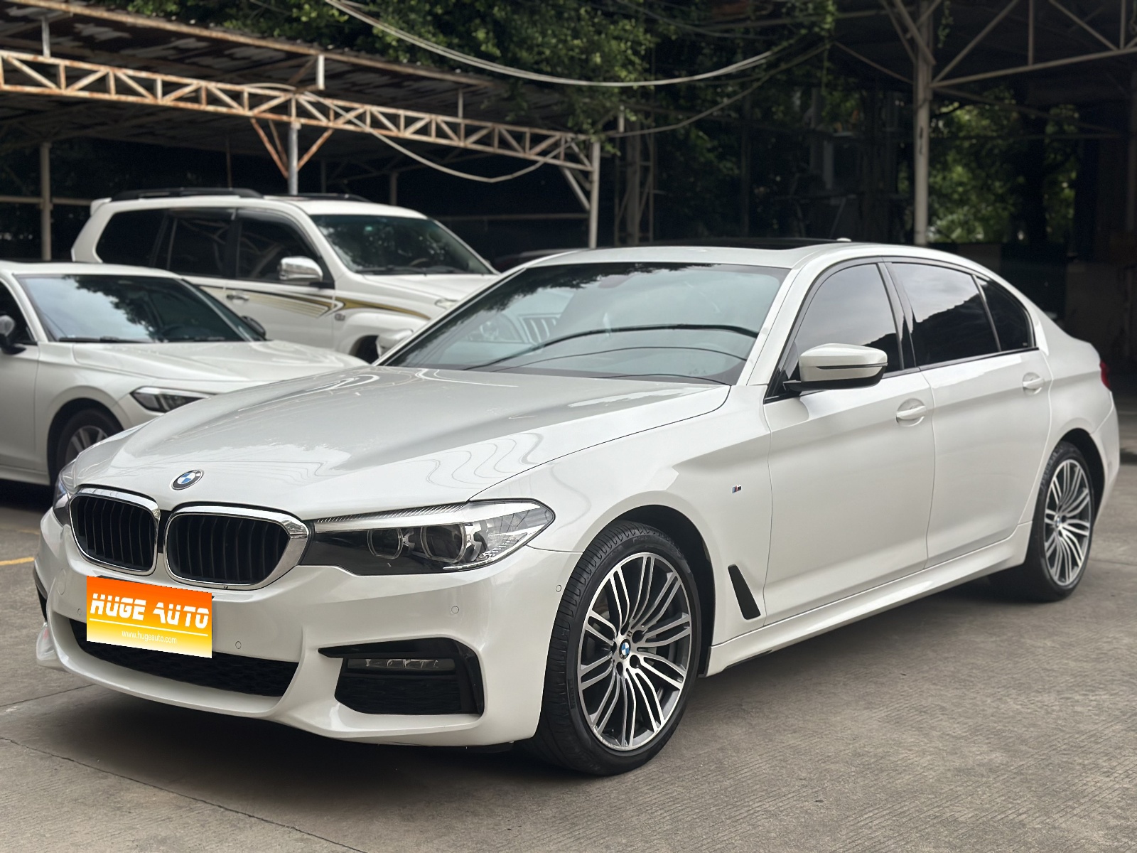 MY2019 BMW 5 Series 530Li Lead Version M Sport Kit 
