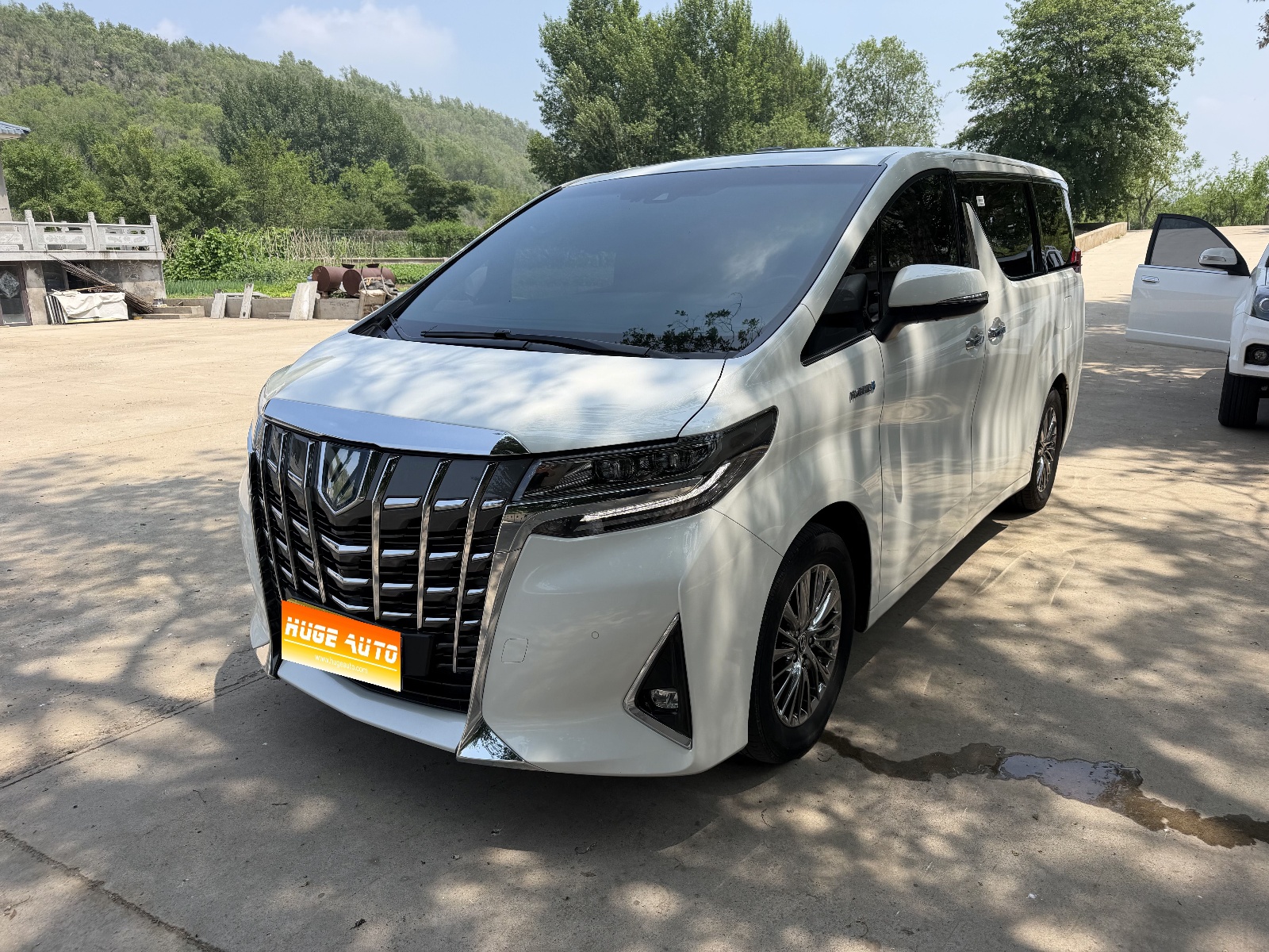 MY2021 Alphard Hybrid 2.5L Distinguished Version