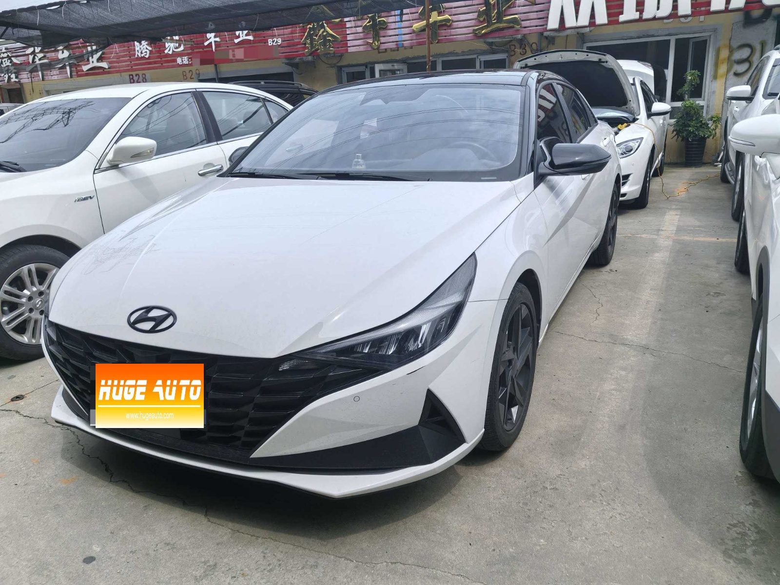 MY2022  Elantra (Gen3-4)  1.5L CVT LUX Luxury