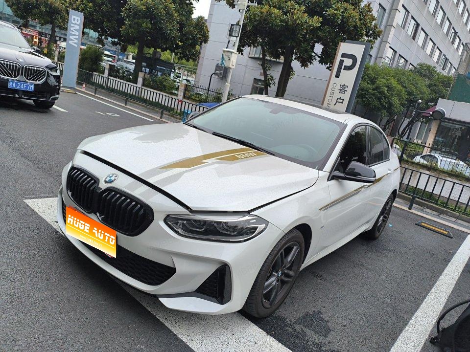 MY2023 BMW 1 Series 120i M Sport Glory