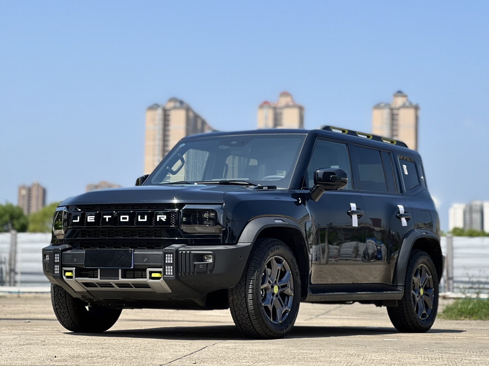 MY2023 Jetour T2 2.0T 4WD Thru PRO+