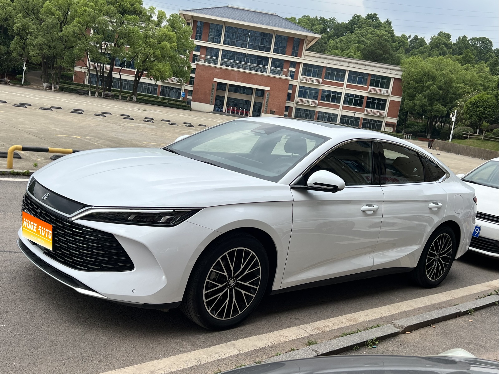 MY2024 Qin L DM-i 120KM Excellence