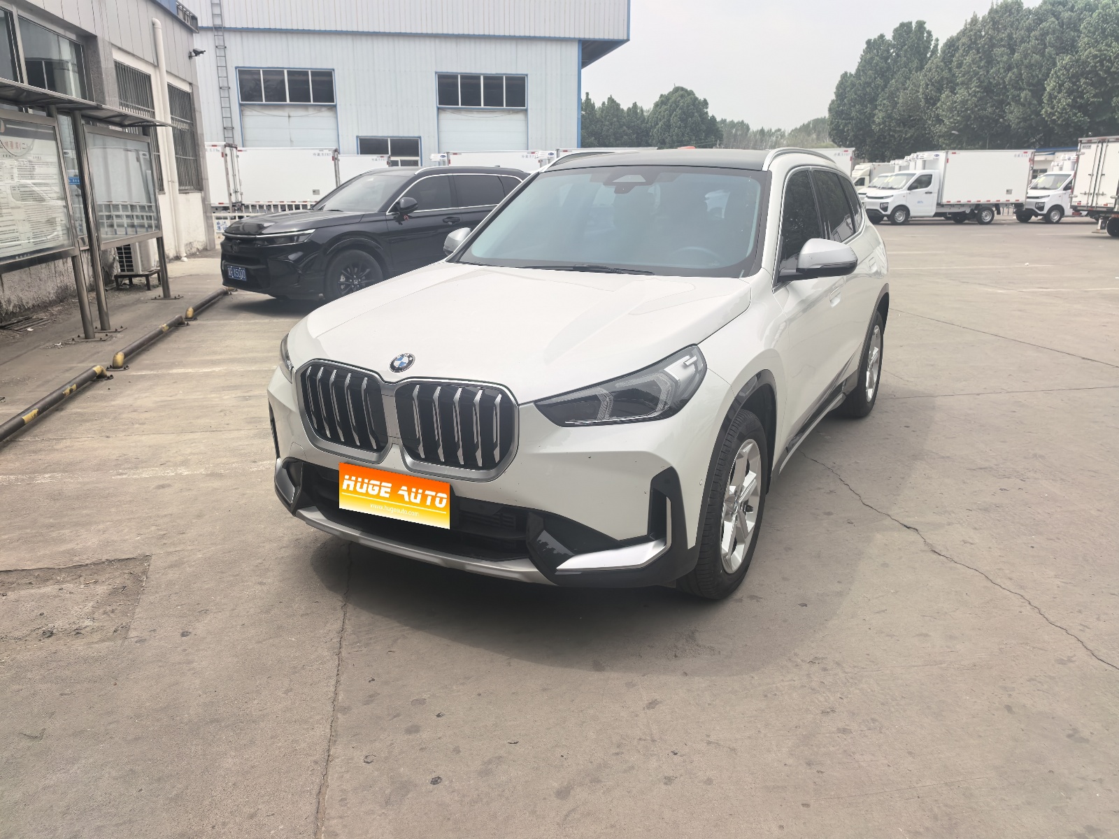 MY2023 BMW X1 sDrive20Li X Design Package