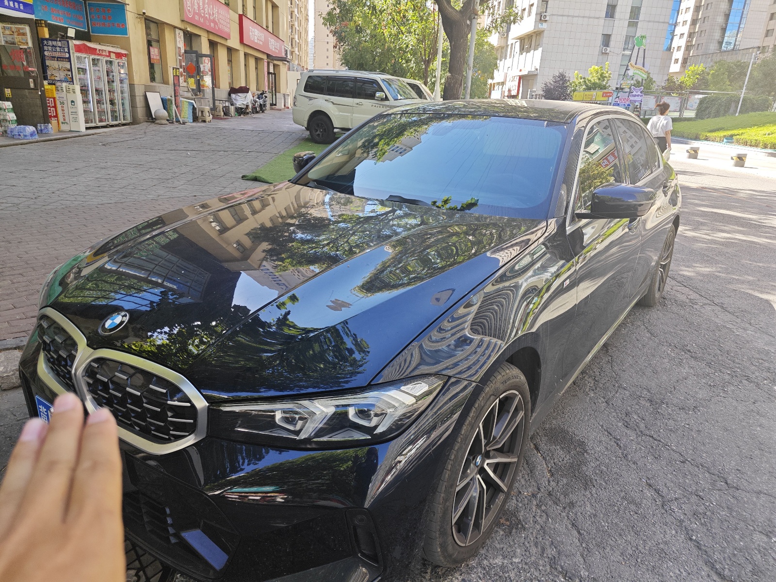 MY2024 BMW 3 Series 325Li M Sport kit