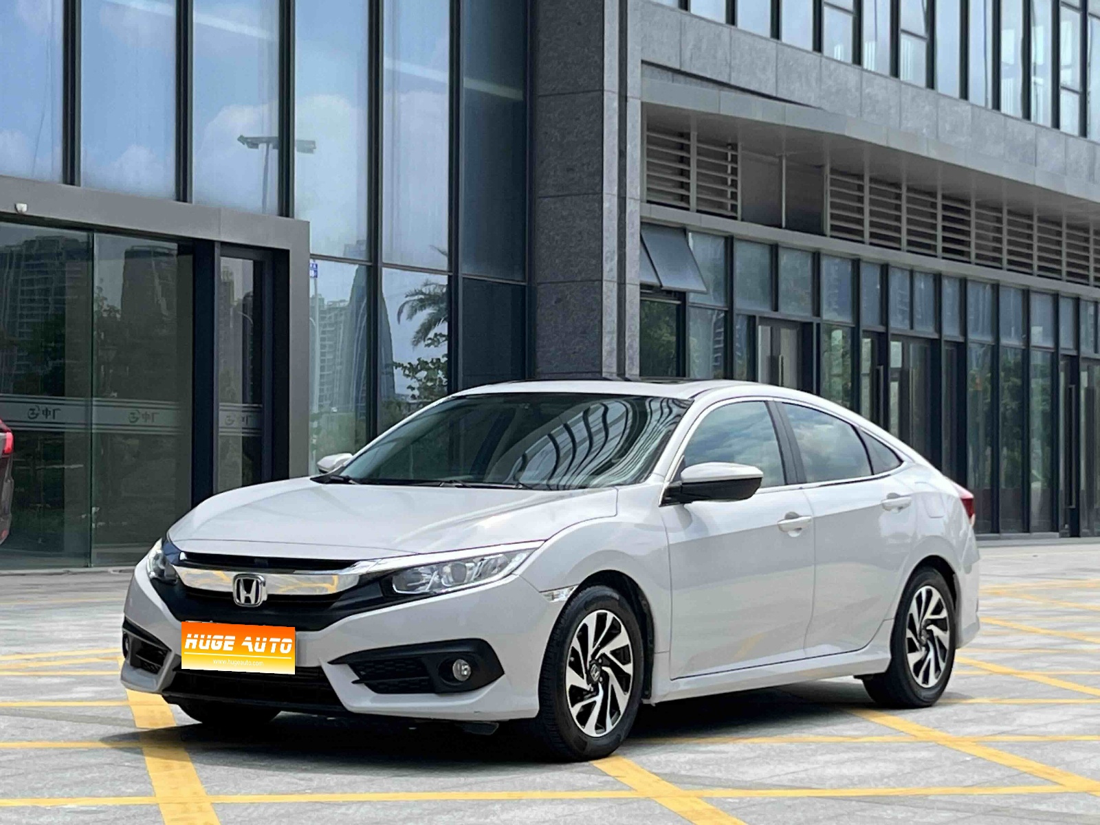 MY2016 CIVIC 220TURBO AT Luxury Version 