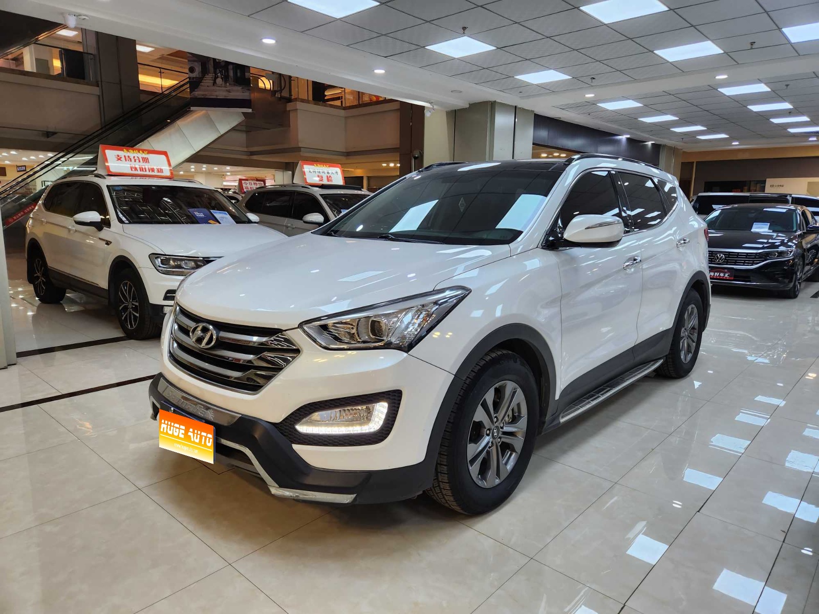 MY2015 Santa Fe 2.0T AT 4WD Intelligent Version 5 seaters 