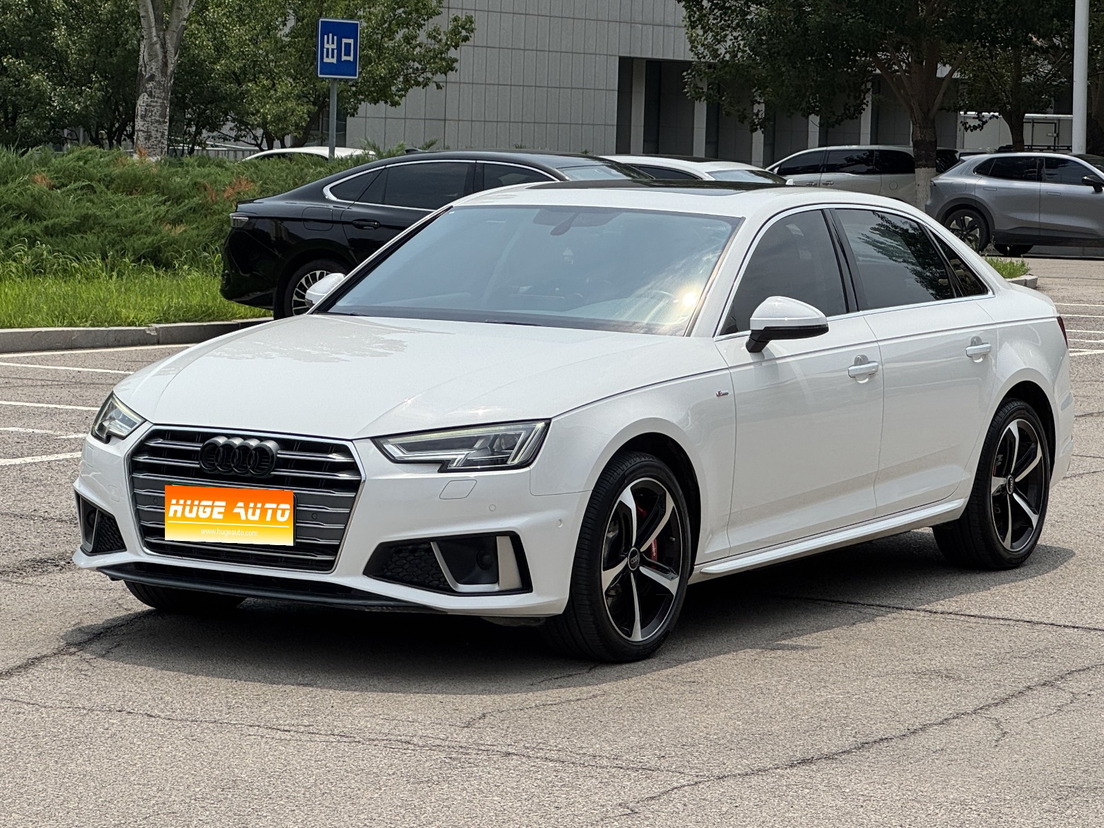 MY2018 Audi A4L 30th Anniversary 40 TFSI Fashion Version 