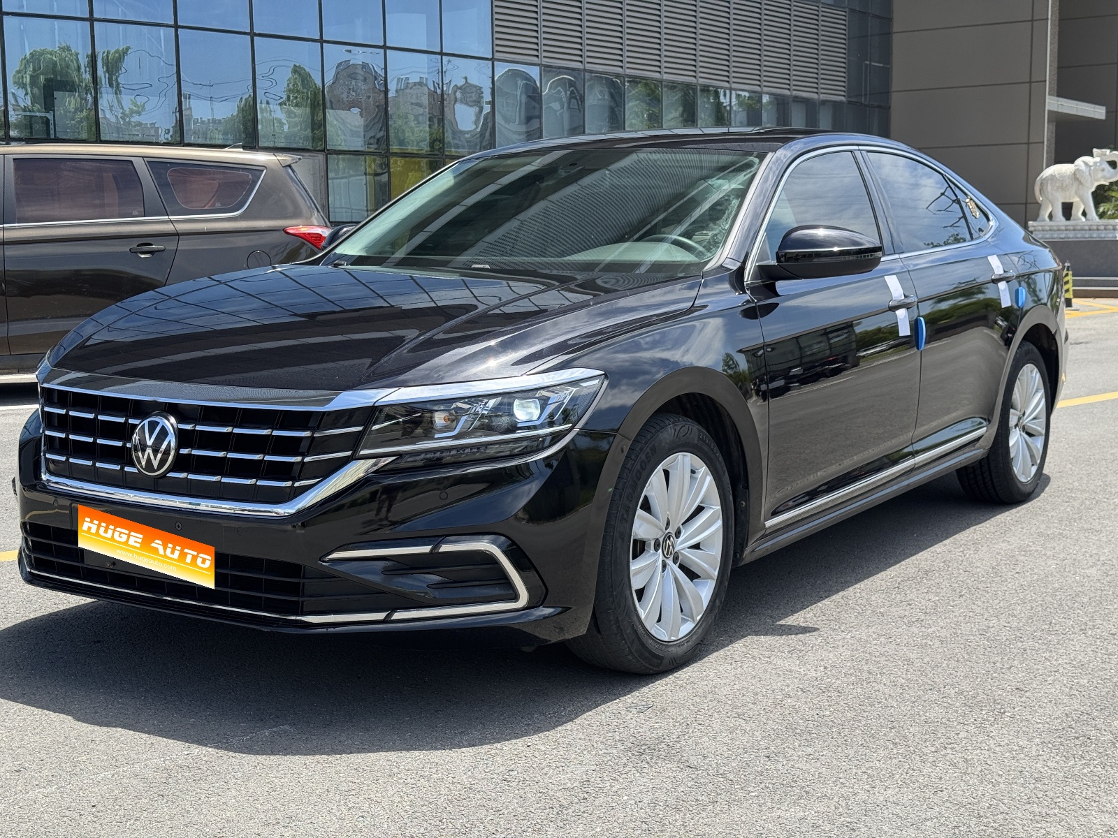 MY2021  Passat  330TSI  Elite