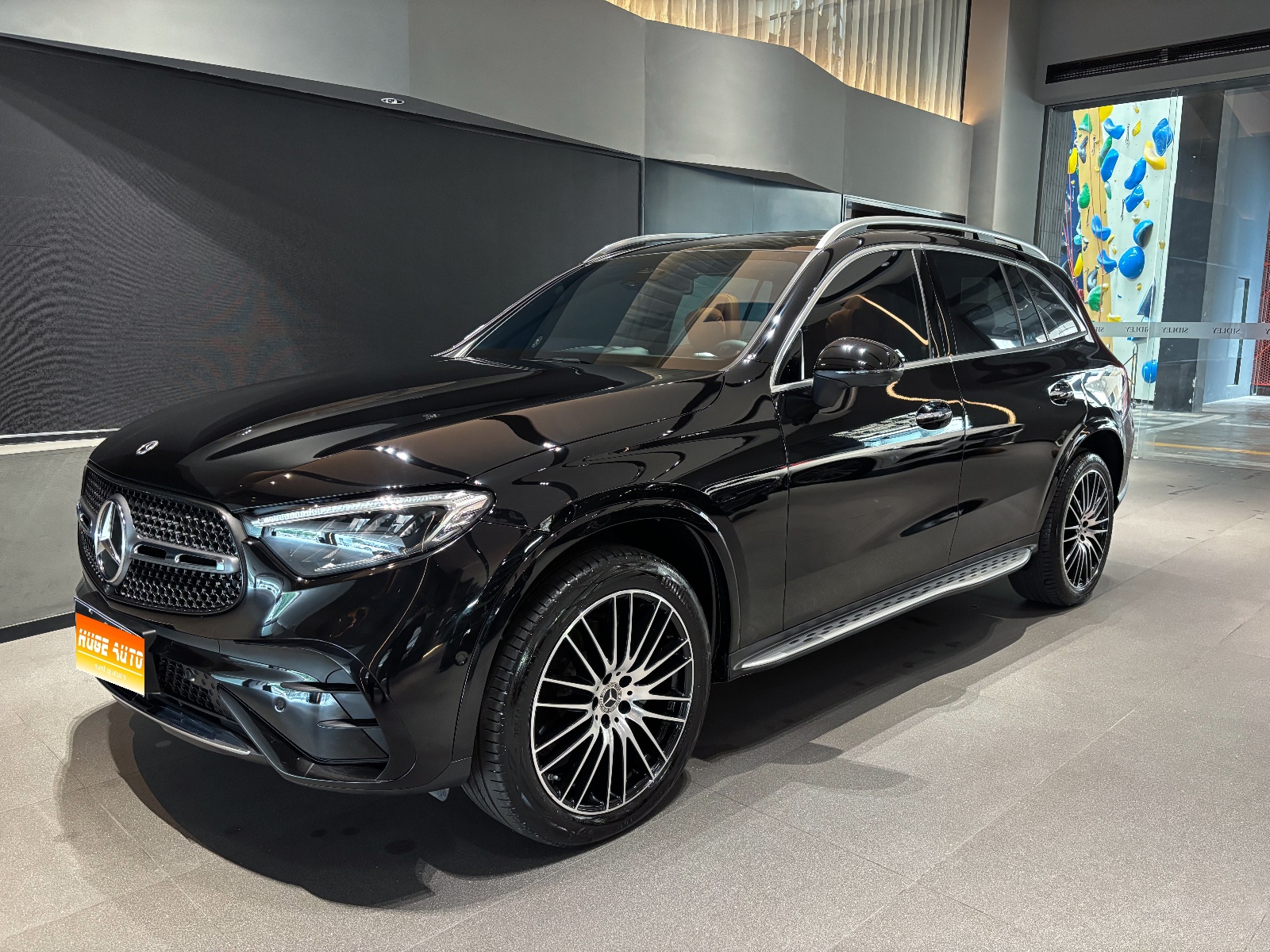 MY2023 Mercedes Benz GLC Class 300 L 4MATIC Dynamic Version 5-Seat