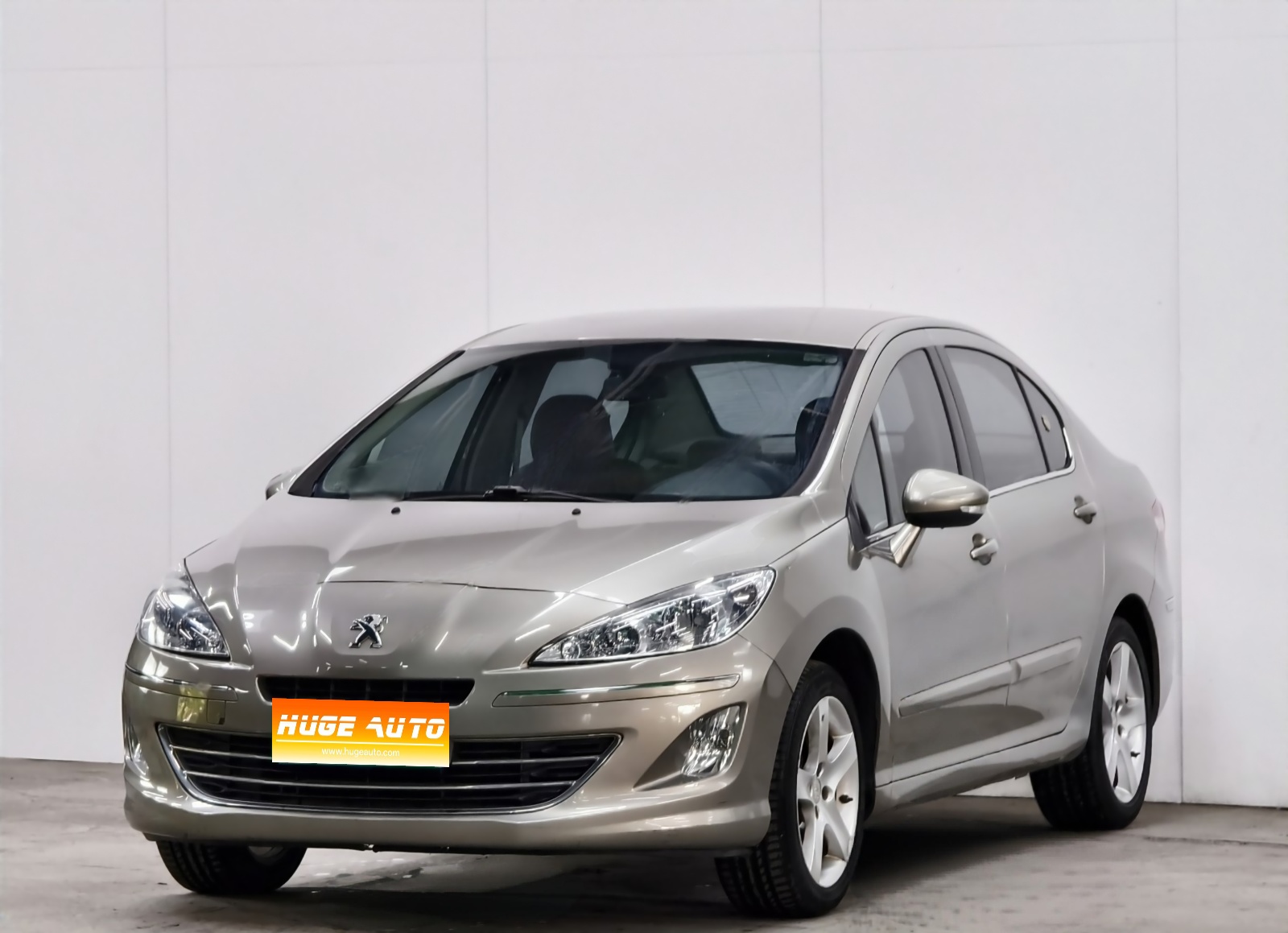 MY2013 Peugeot 408 1.6L MT Comfort 